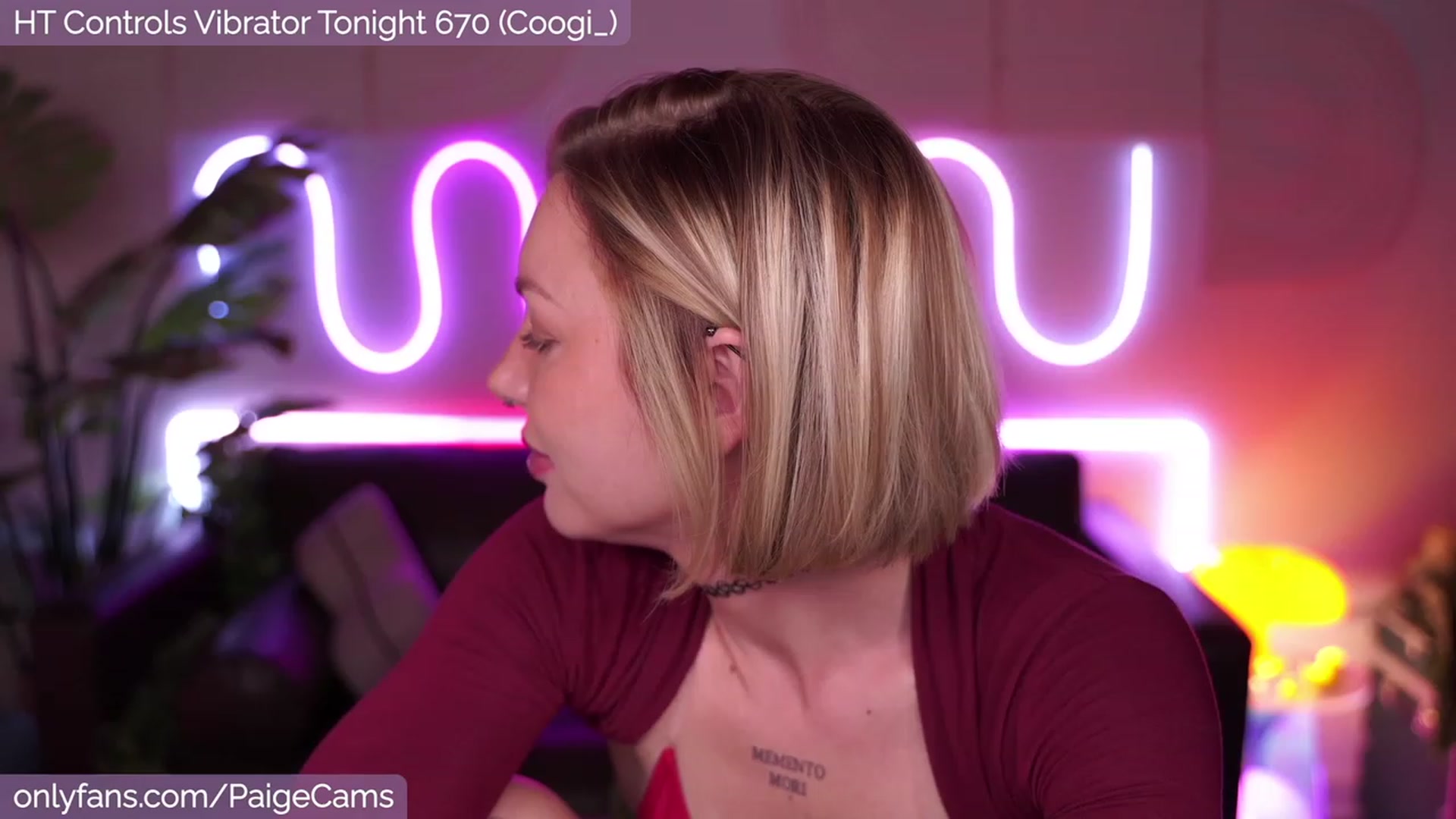 Gallery image thumbnail from Paige's myfreecams stream on, 08/19/2023, 03:38 image 9 of 20