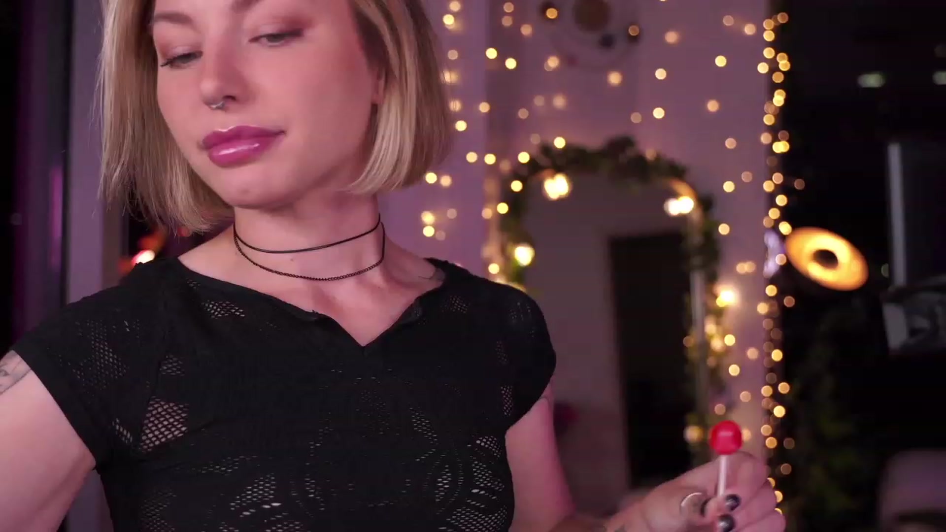 Gallery image thumbnail from Paige's myfreecams stream on, 08/27/2023, 05:47 image 2 of 20
