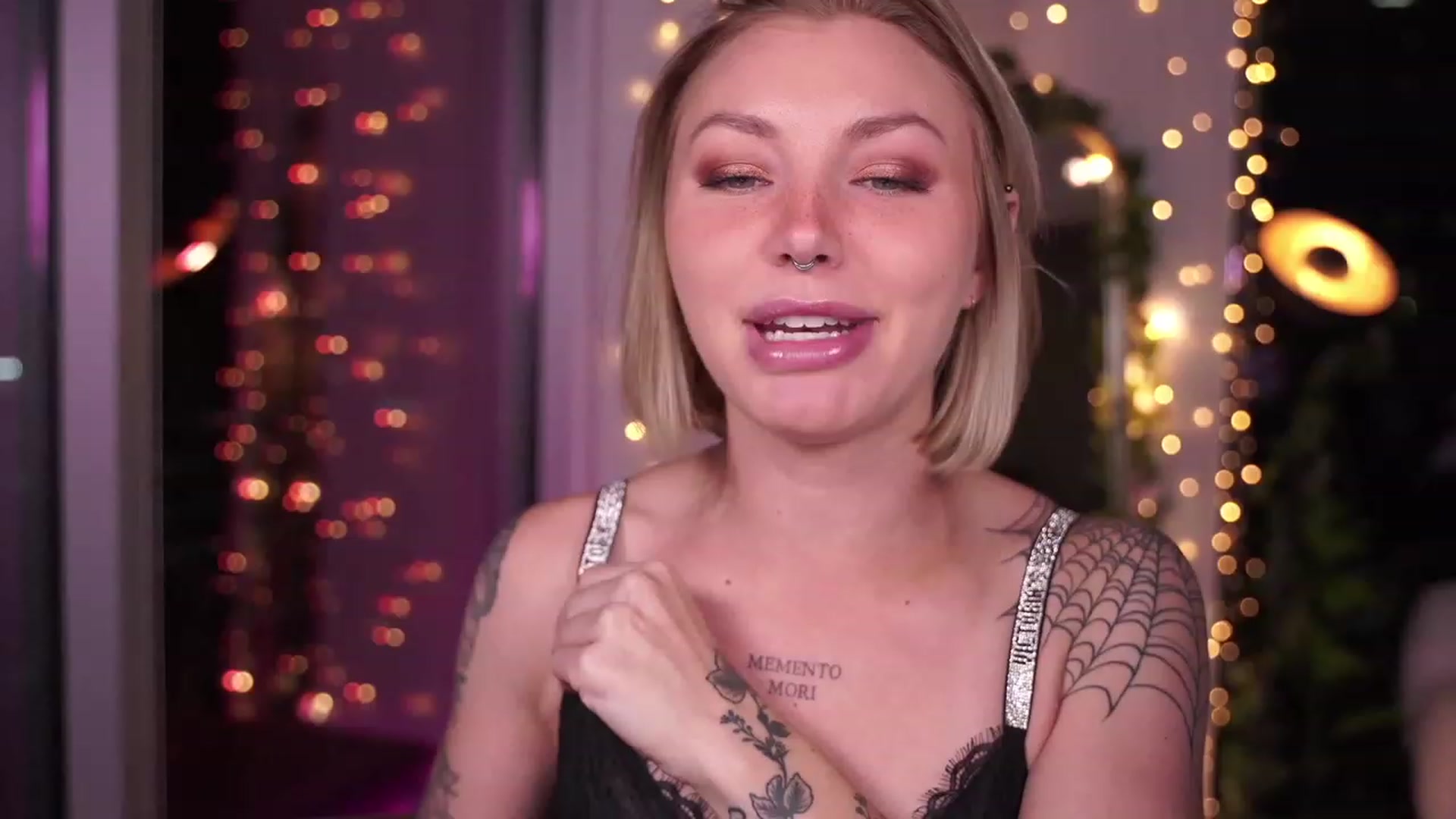 Gallery image thumbnail from Paige's myfreecams stream on, 09/21/2023, 04:18 image 7 of 20