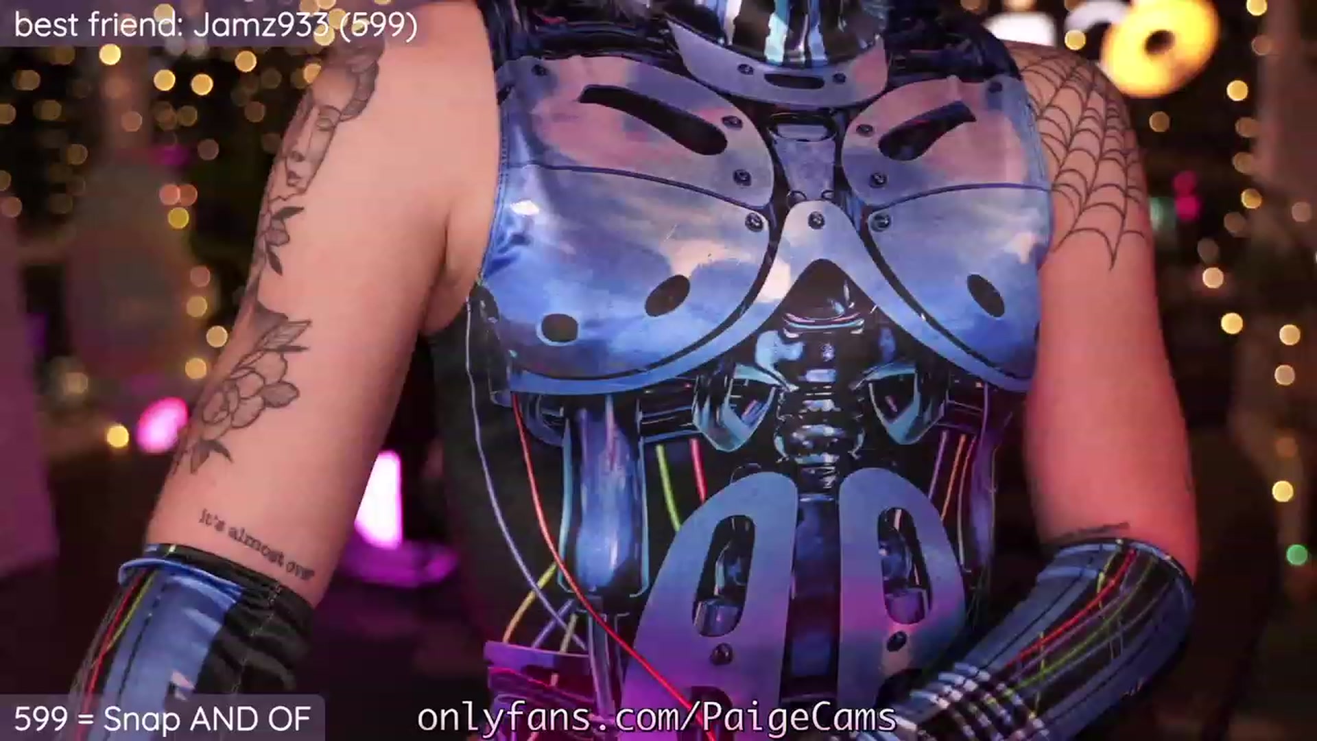 Gallery image thumbnail from Paige's myfreecams stream on, 11/05/2023, 02:09 image 10 of 20