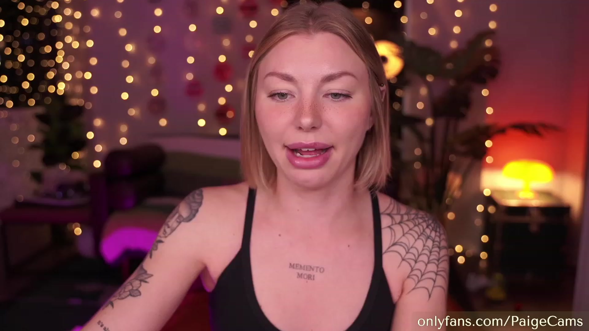 Gallery image thumbnail from Paige's myfreecams stream on, 12/30/2023, 05:38 image 7 of 20