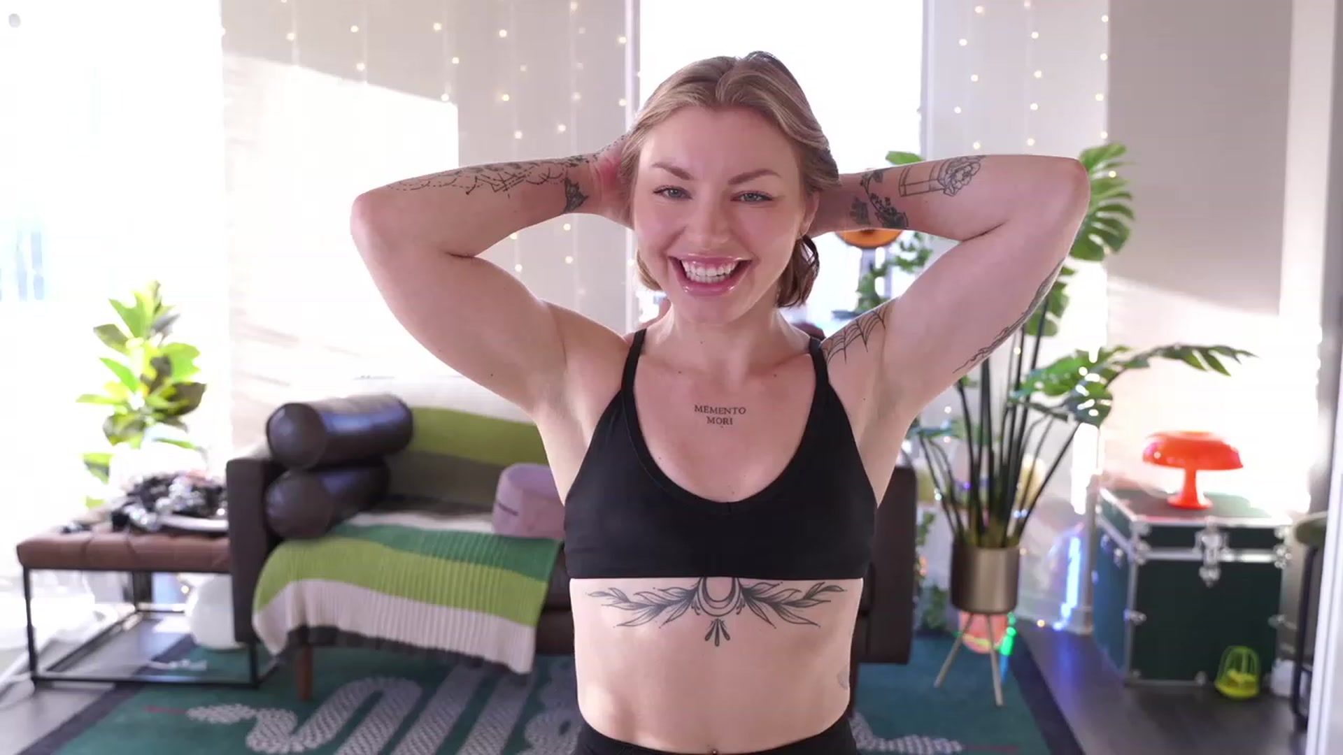 Gallery image thumbnail from Paige's myfreecams stream on, 01/07/2024, 24:38 image 3 of 20