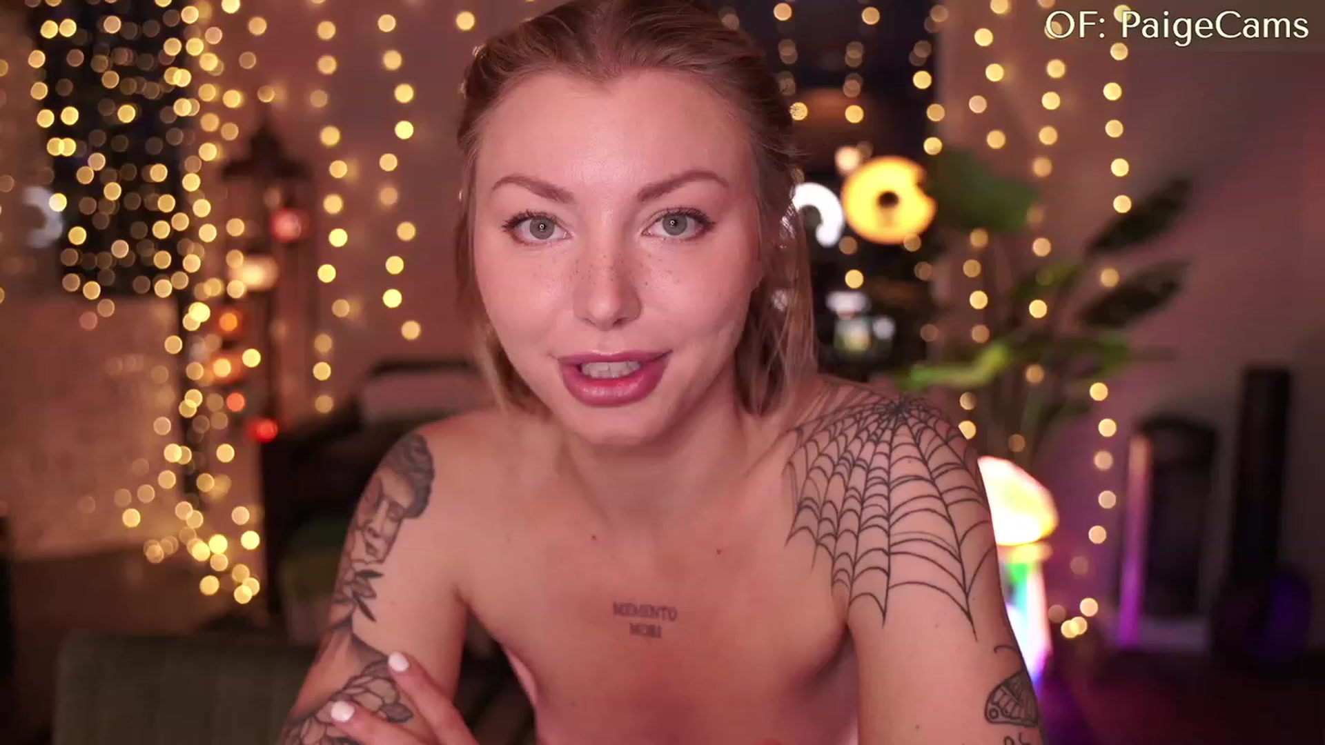 Gallery image thumbnail from Paige's myfreecams stream on, 01/27/2024, 01:01 image 15 of 20