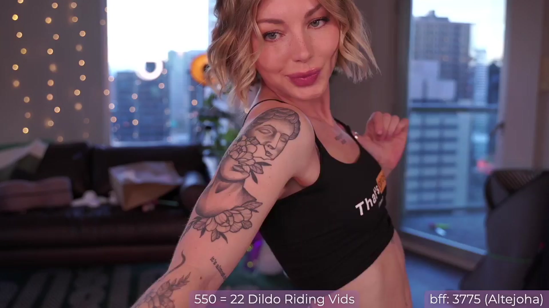 Gallery image thumbnail from Paige's myfreecams stream on, 03/22/2024, 01:11 image 6 of 20