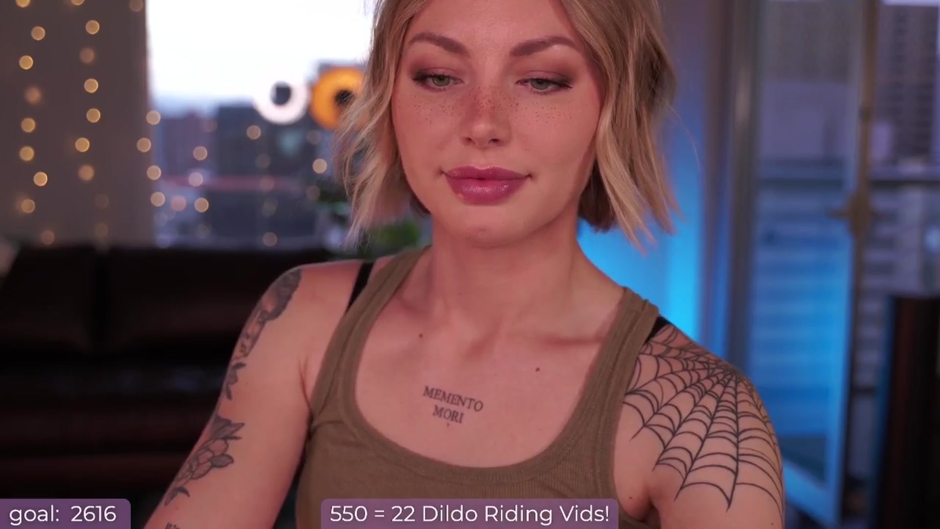 Gallery image thumbnail from Paige's myfreecams stream on, 03/23/2024, 01:28 image 16 of 20
