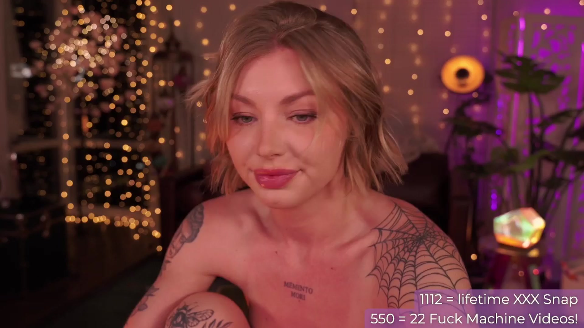 Gallery image thumbnail from Paige's myfreecams stream on, 04/15/2024, 04:03 image 13 of 20