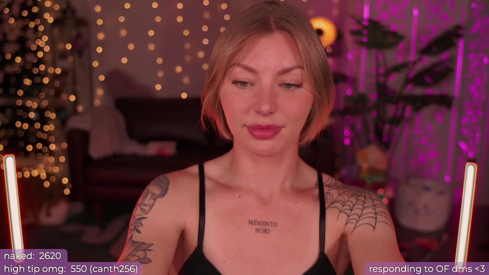 Gallery image thumbnail from Paige's myfreecams stream on, 05/25/2024, 04:33 image 14 of 20