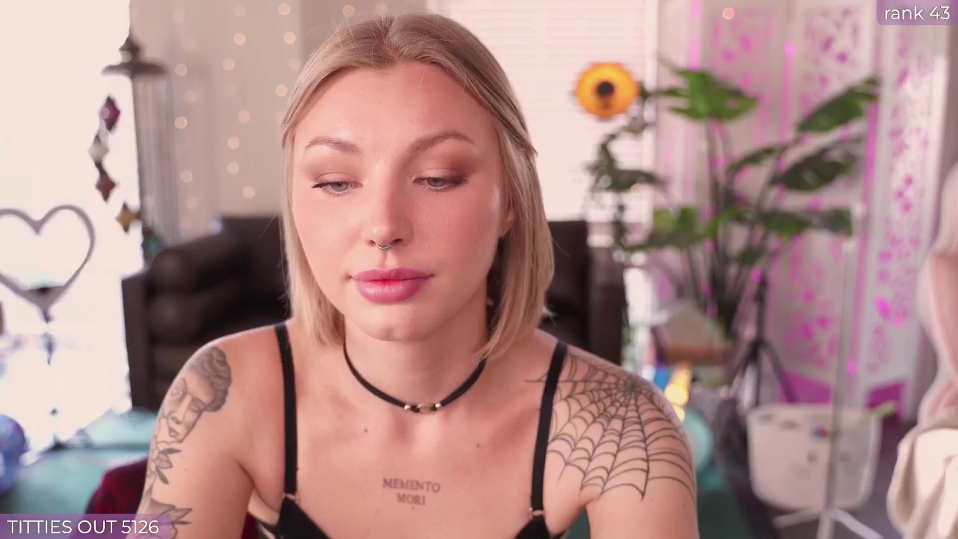 Gallery image thumbnail from Paige's myfreecams stream on, 09/01/2024, 24:41 image 9 of 20
