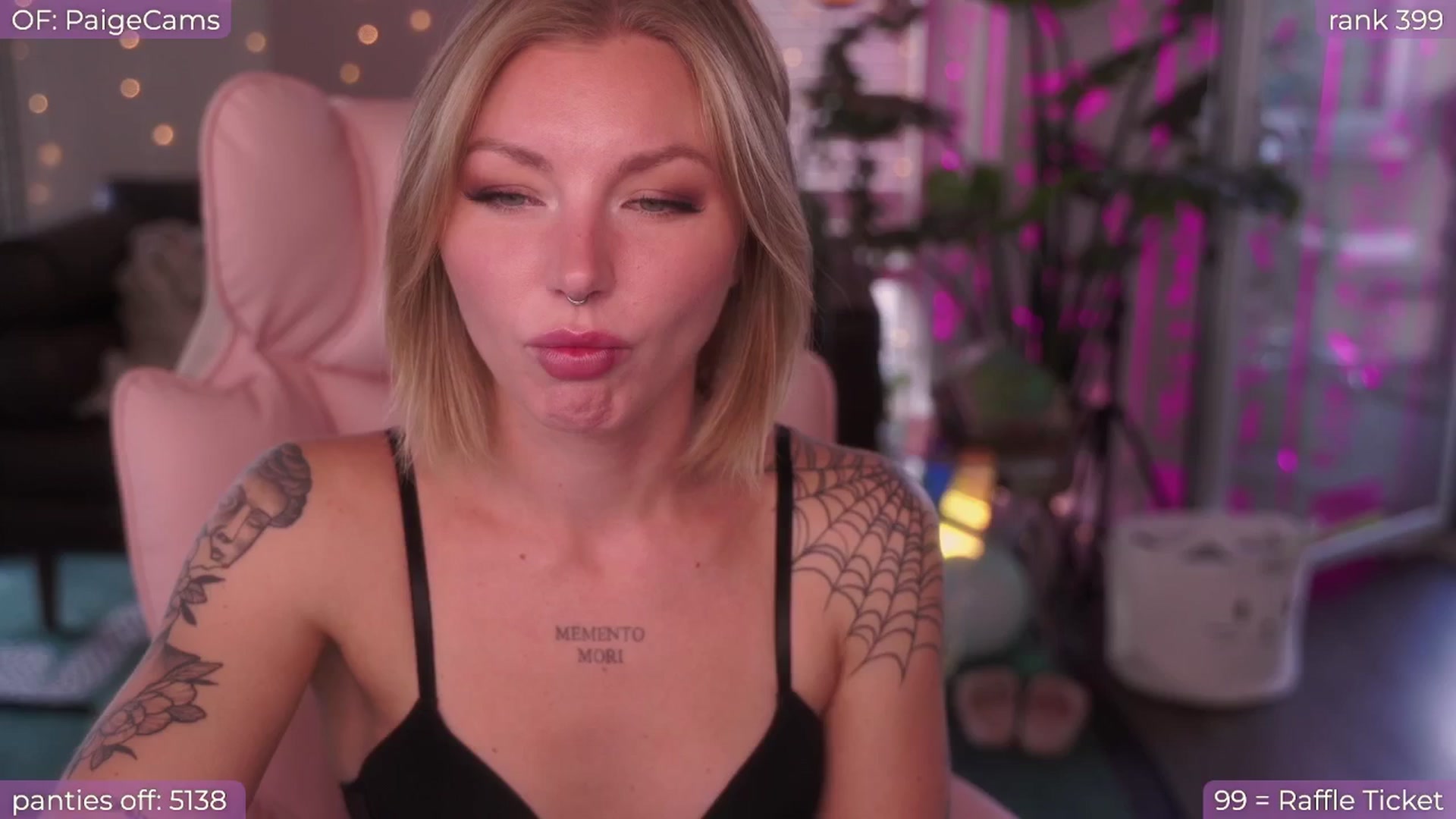 Gallery image thumbnail from Paige's myfreecams stream on, 09/13/2024, 24:08 image 14 of 20