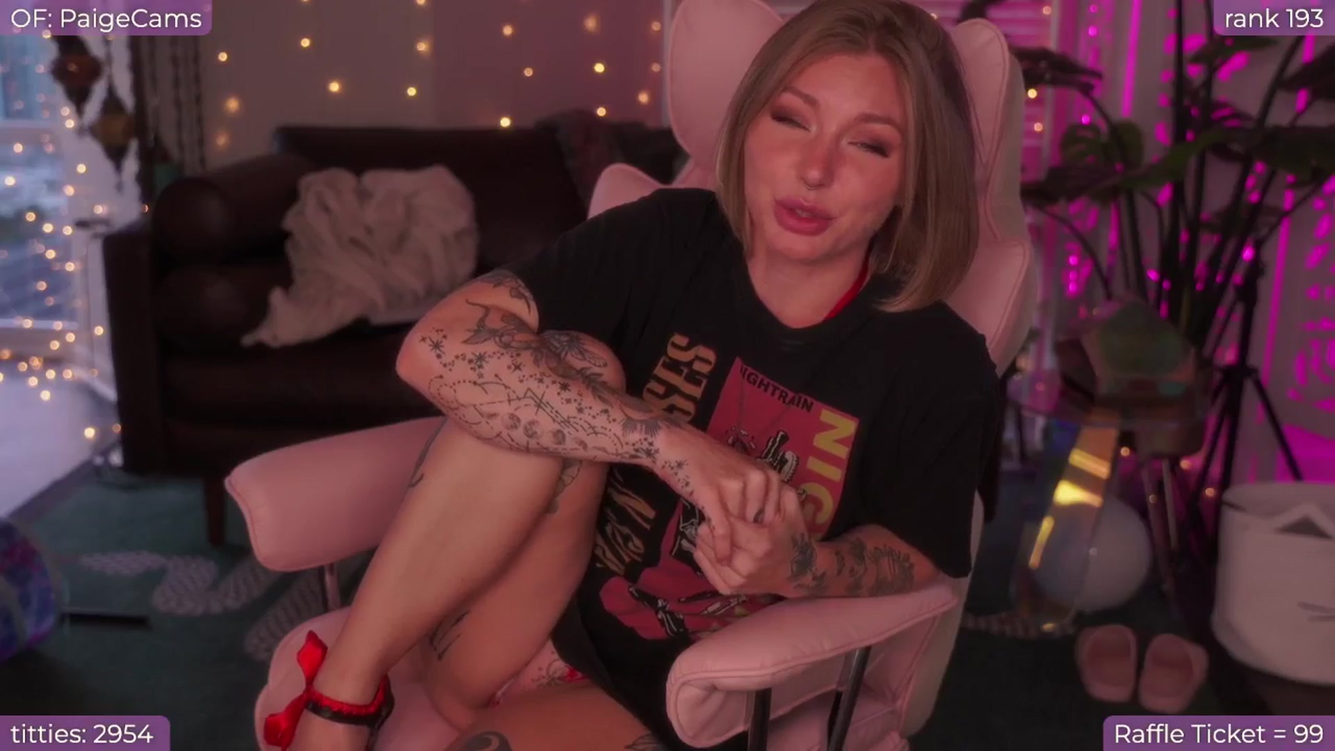 Gallery image thumbnail from Paige's myfreecams stream on, 09/14/2024, 03:41 image 9 of 20