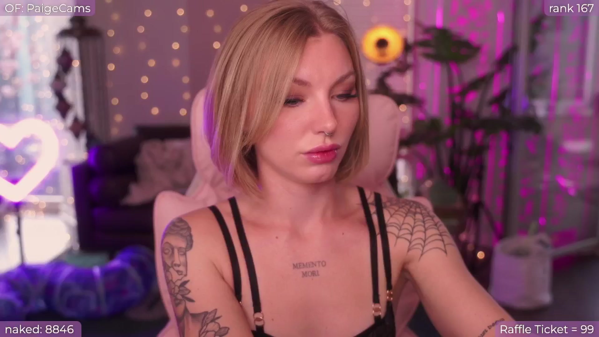 Gallery image thumbnail from Paige's myfreecams stream on, 09/16/2024, 01:06 image 6 of 20