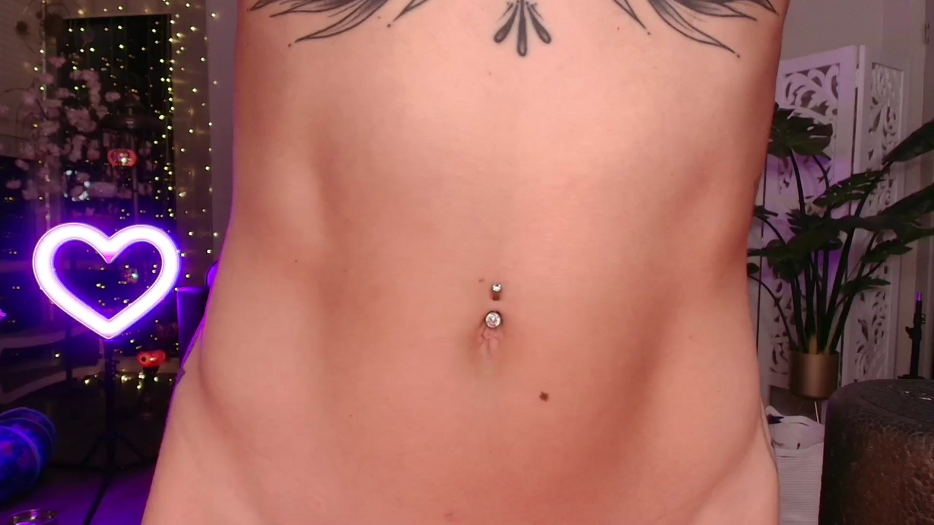 Gallery image thumbnail from Paige's myfreecams stream on, 10/06/2024, 04:14 image 11 of 20