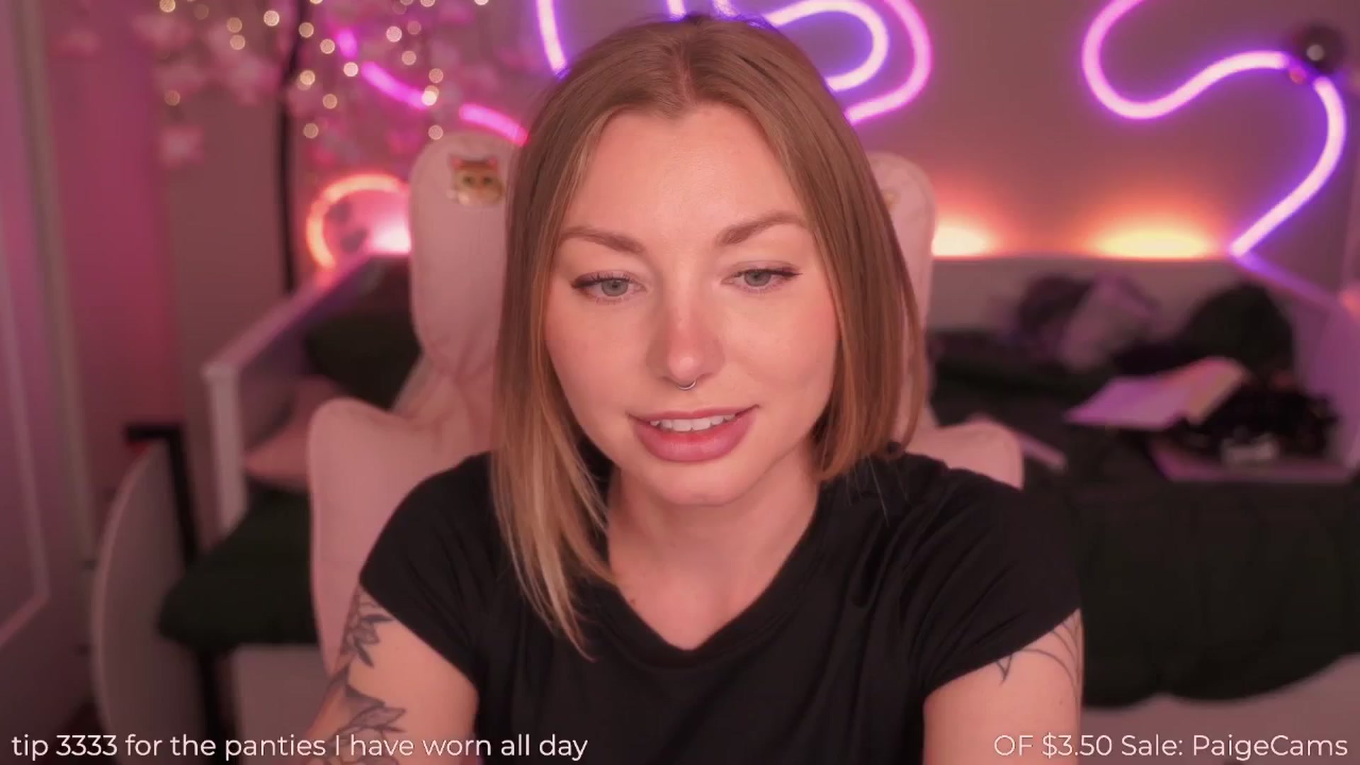 Gallery image thumbnail from Paige's myfreecams stream on, 03/24/2025, 05:26 image 3 of 20
