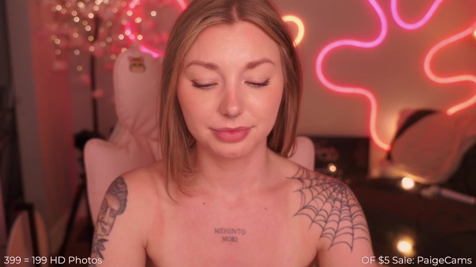Gallery image thumbnail from Paige's myfreecams stream on, 04/13/2025, 05:17 image 6 of 20