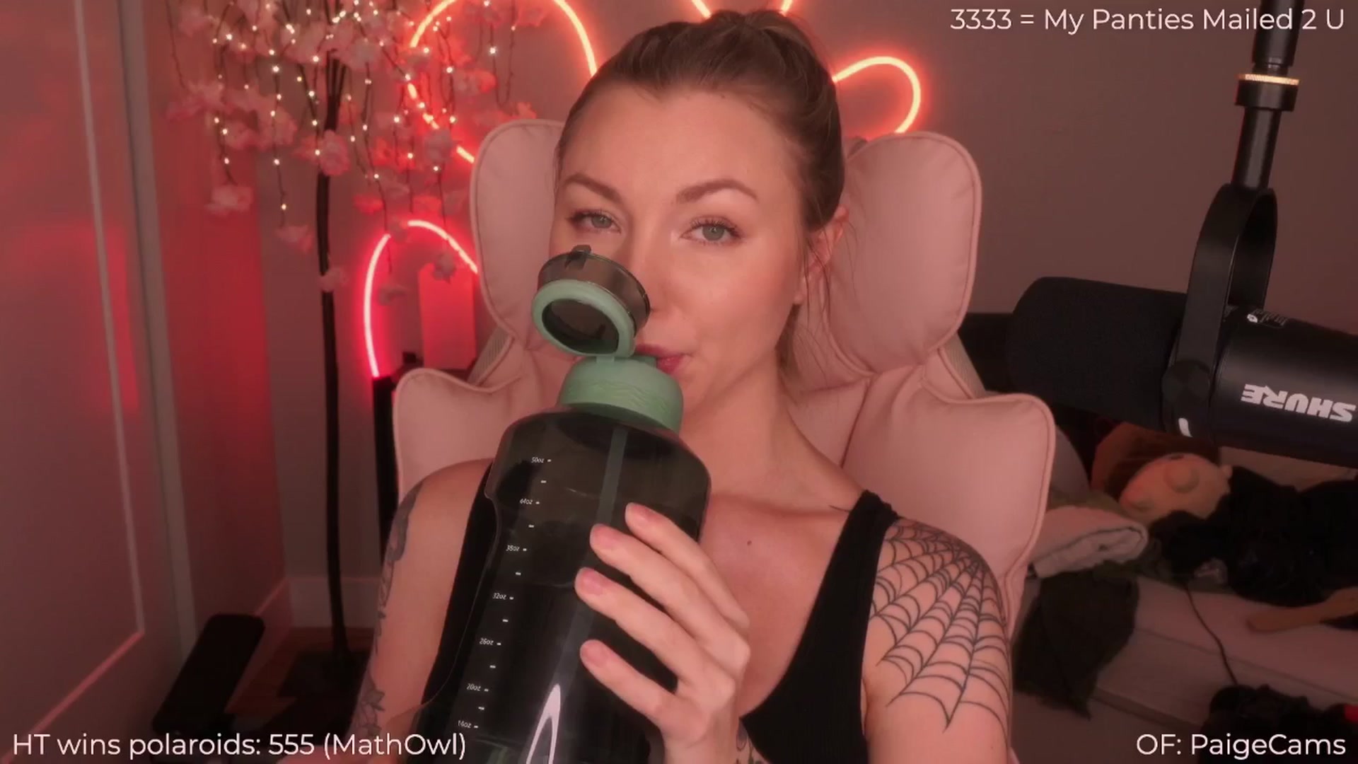Gallery image thumbnail from Paige's myfreecams stream on, 06/28/2025, 04:21 image 9 of 20