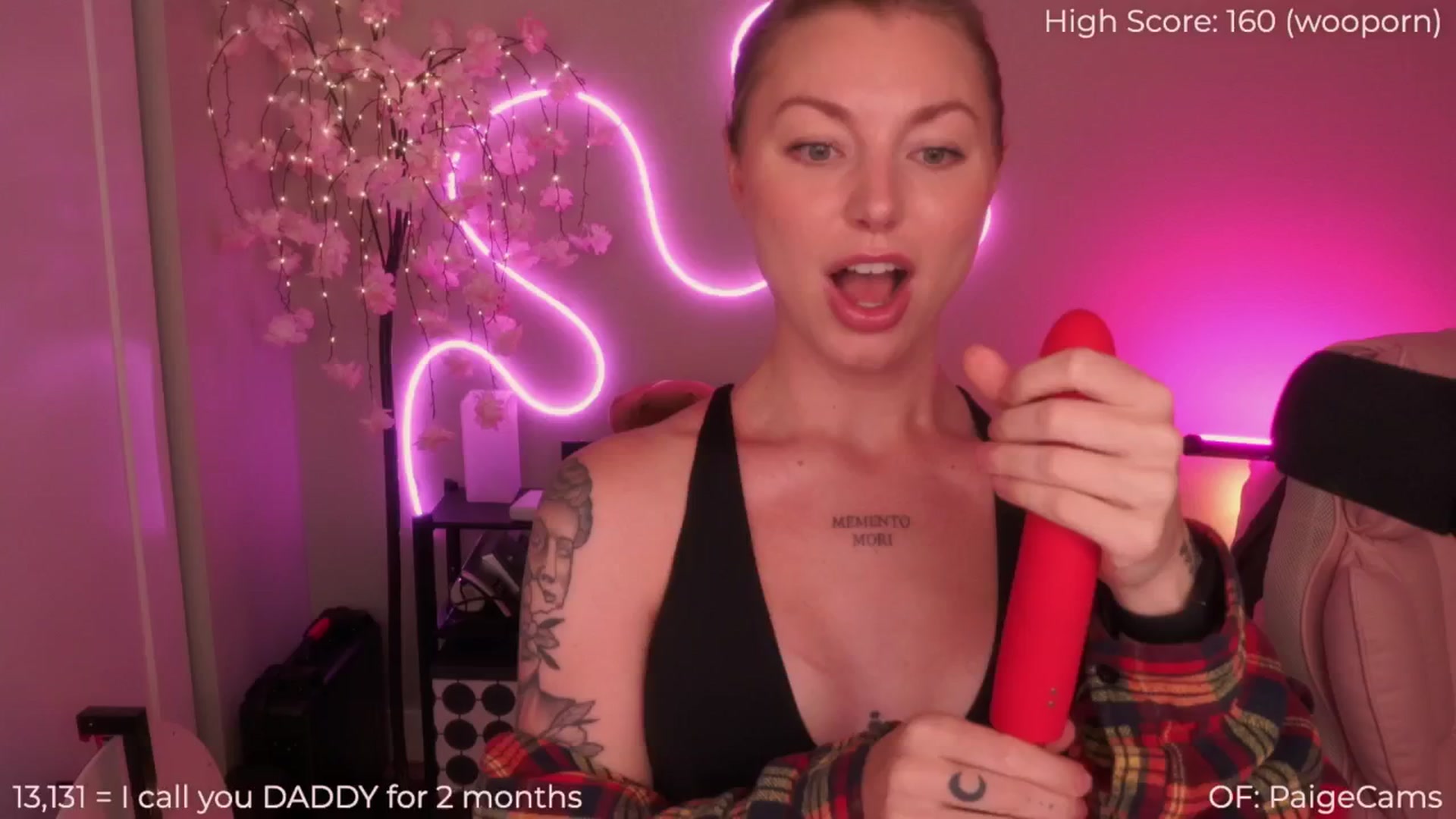 Gallery image thumbnail from Paige's myfreecams stream on, 07/12/2025, 02:22 image 1 of 20