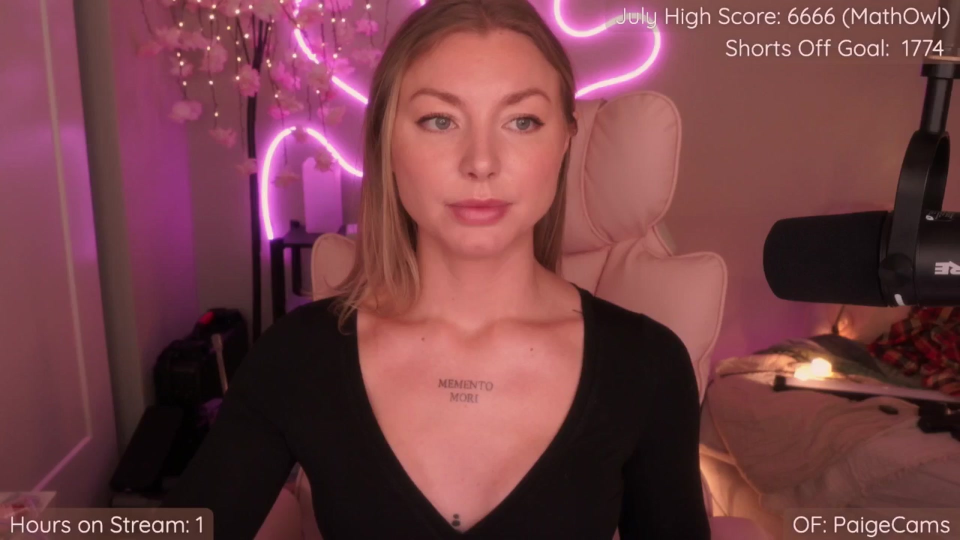 Gallery image thumbnail from Paige's myfreecams stream on, 07/27/2025, 24:54 image 5 of 20