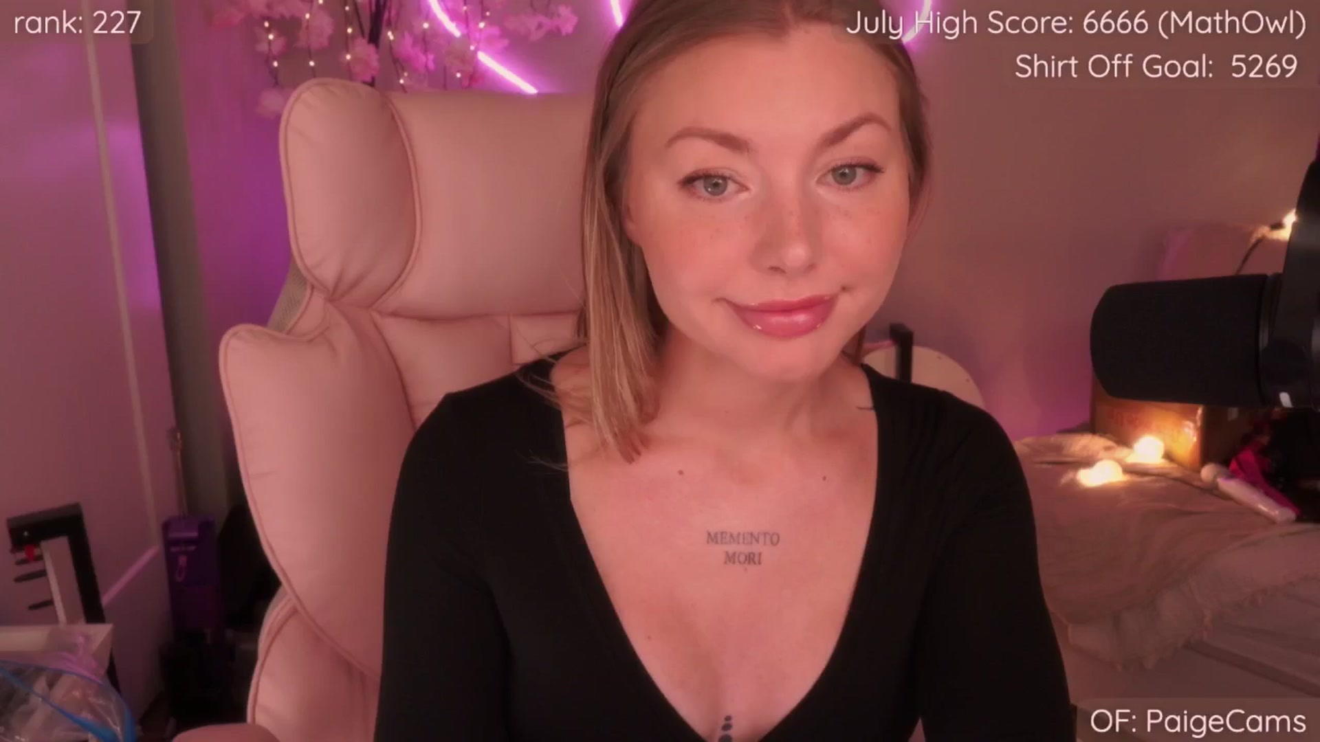 Gallery image thumbnail from Paige's myfreecams stream on, 07/27/2025, 22:01 image 4 of 20