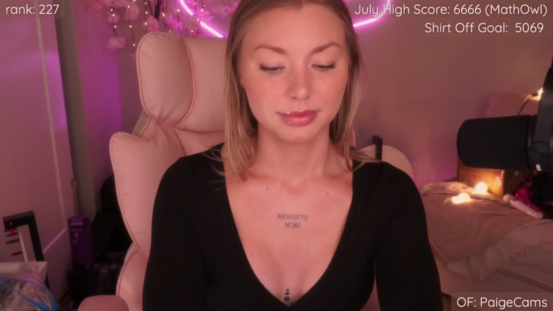 Gallery image thumbnail from Paige's myfreecams stream on, 07/27/2025, 22:01 image 5 of 20