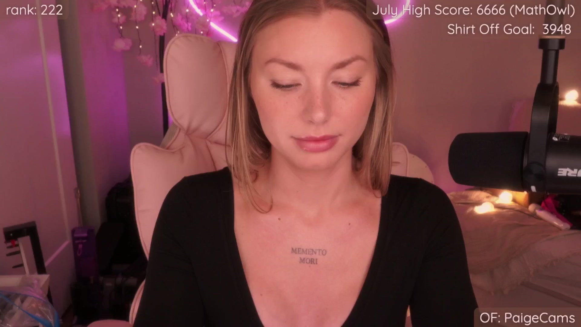 Gallery image thumbnail from Paige's myfreecams stream on, 07/27/2025, 23:54 image 1 of 20