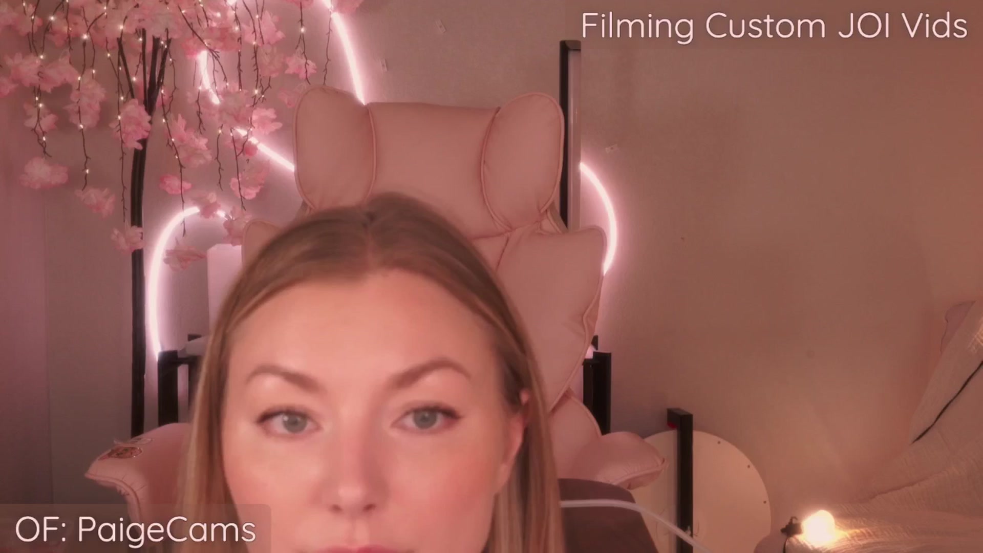 Gallery image thumbnail from Paige's myfreecams stream on, 07/28/2025, 23:35 image 1 of 20