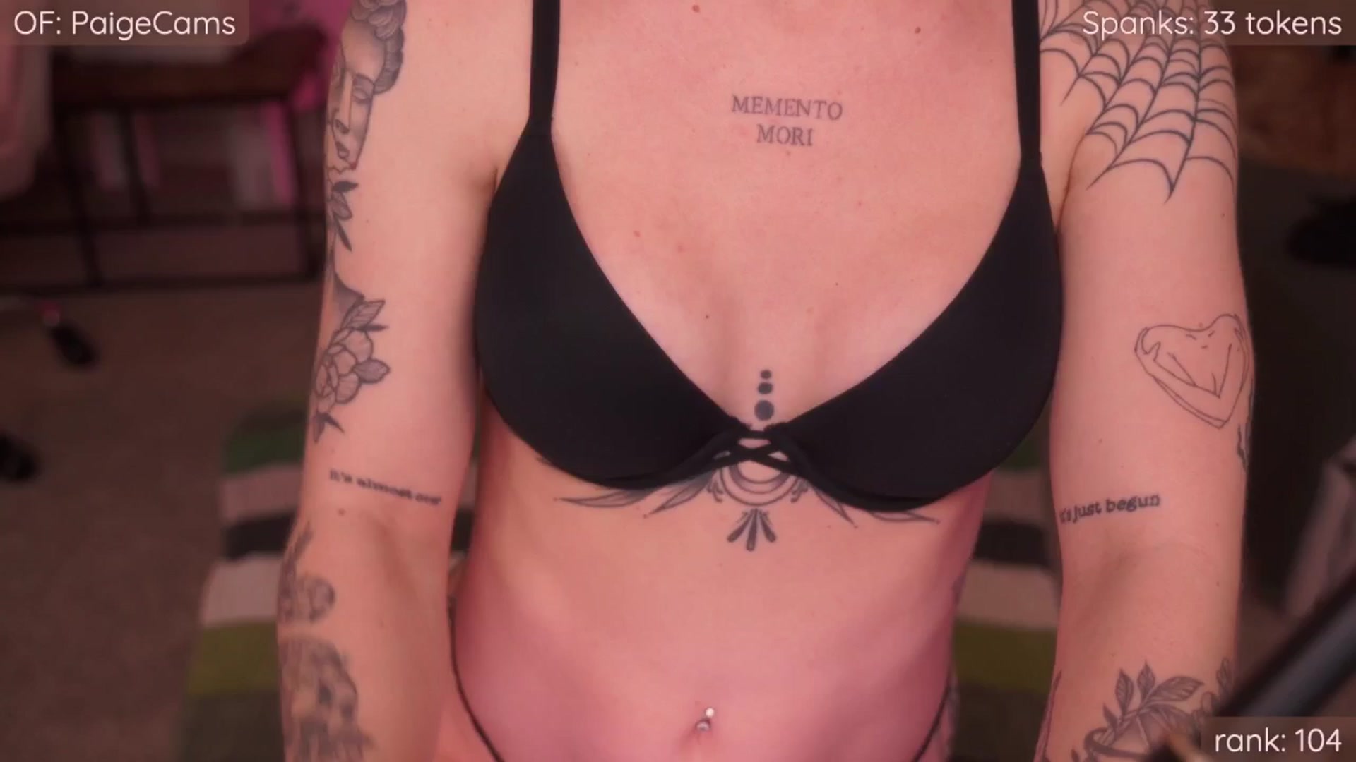 Gallery image thumbnail from Paige's myfreecams stream on, 12/11/2025, 05:13 image 5 of 20