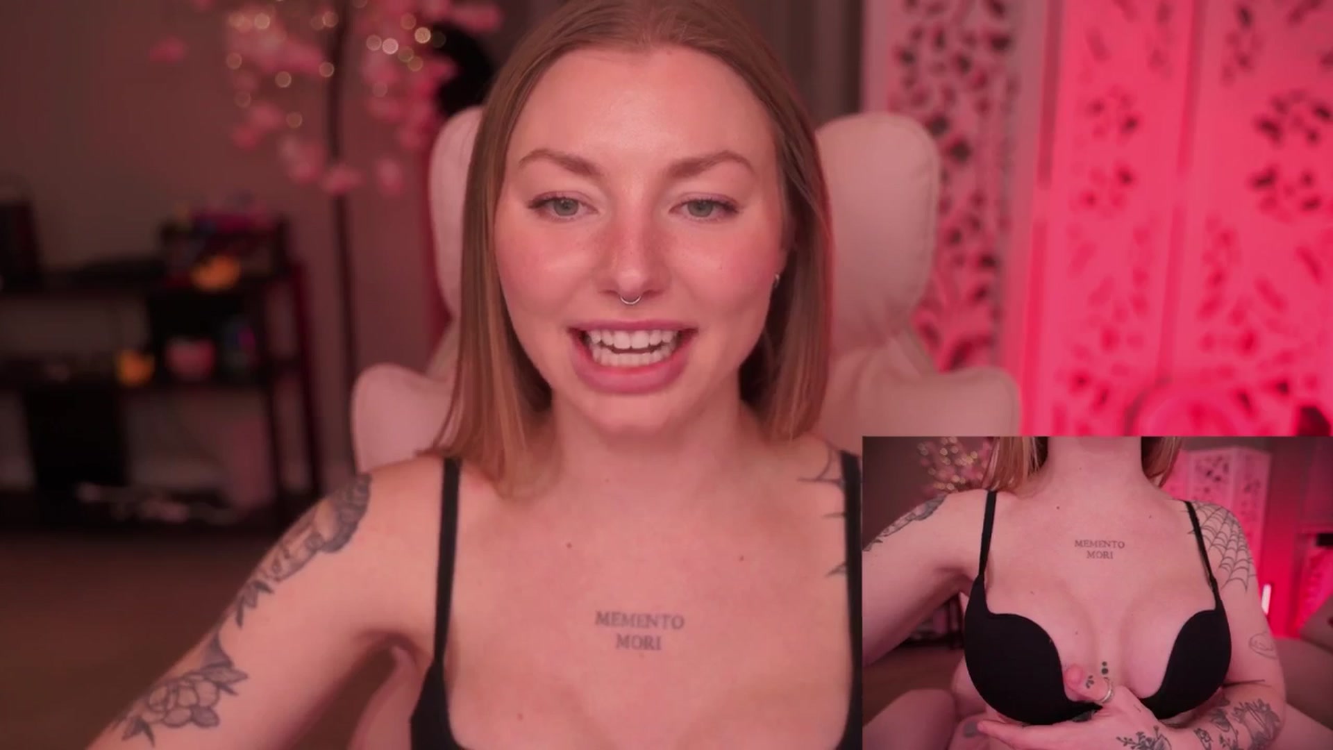 Gallery image thumbnail from Paige's myfreecams stream on, 12/23/2025, 04:49 image 20 of 20