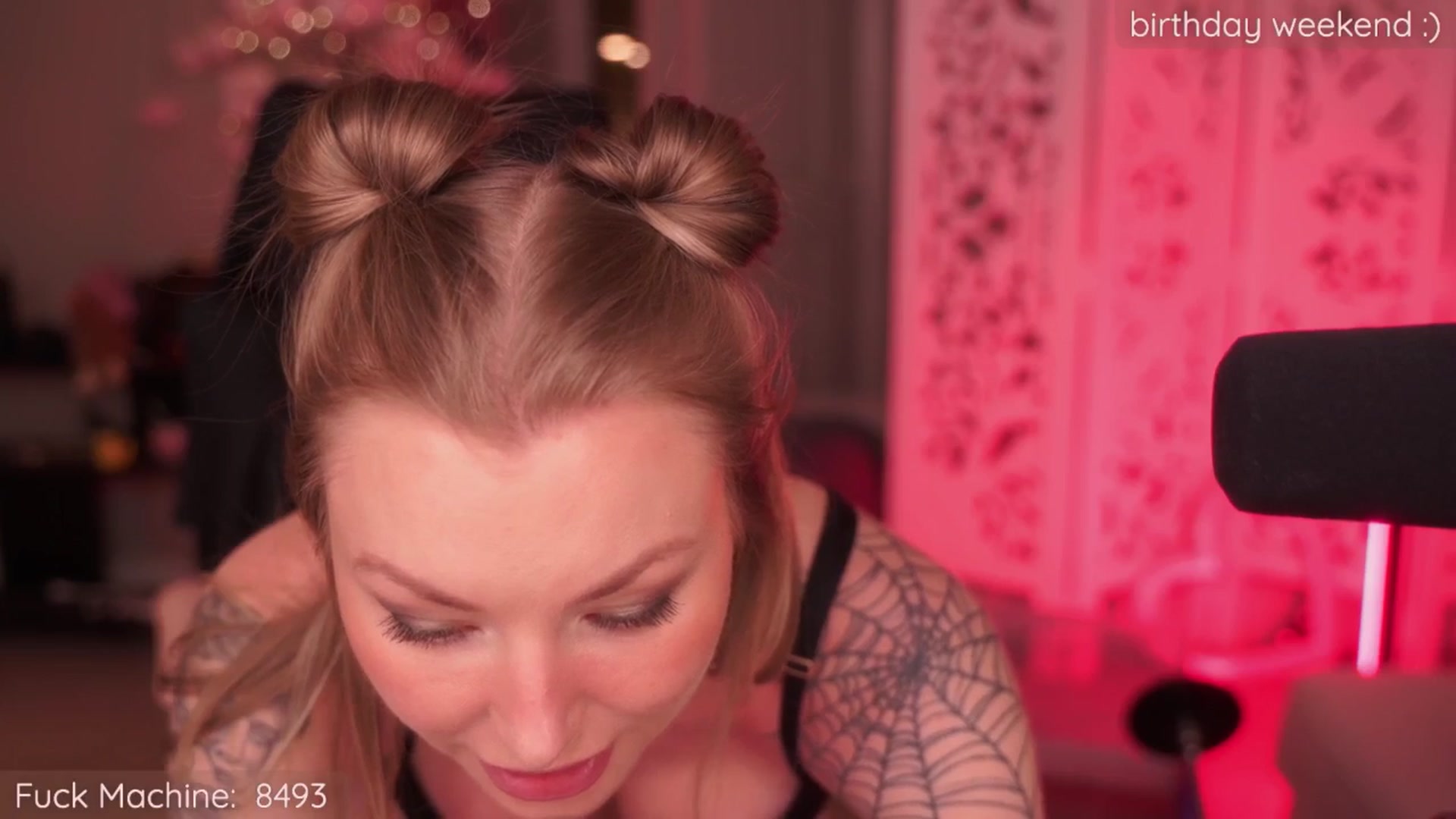 Gallery image thumbnail from Paige's myfreecams stream on, 02/08/2026, 06:09 image 19 of 20