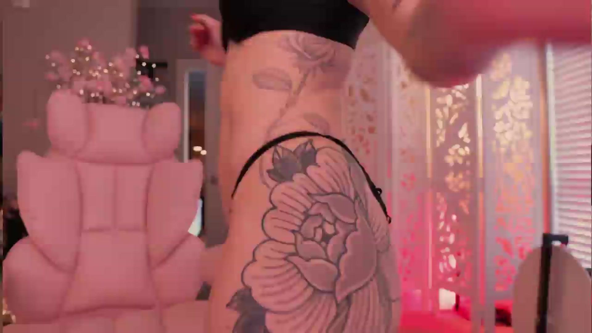 Gallery image thumbnail from Paige's myfreecams stream on, 05/09/2026, 02:55 image 4 of 20