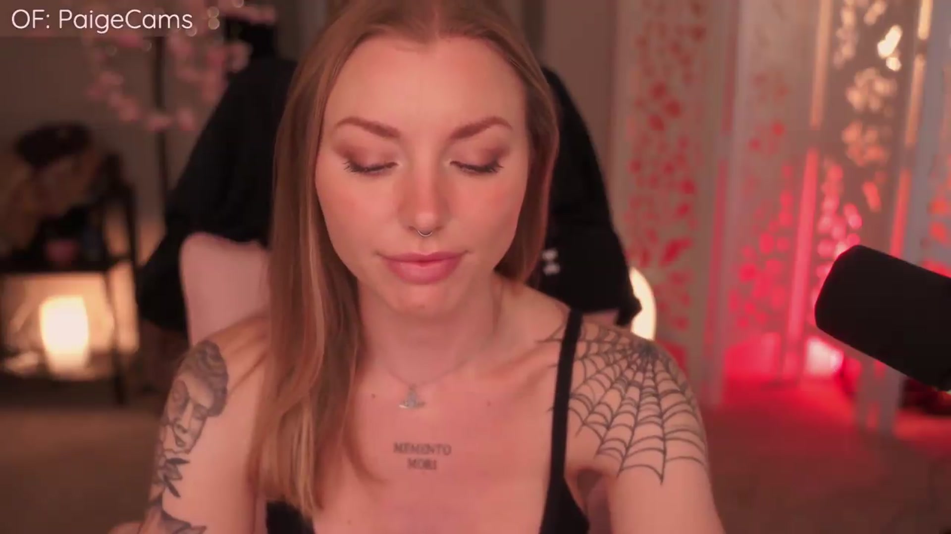 Gallery image thumbnail from Paige's myfreecams stream on, 05/24/2026, 23:45 image 16 of 20