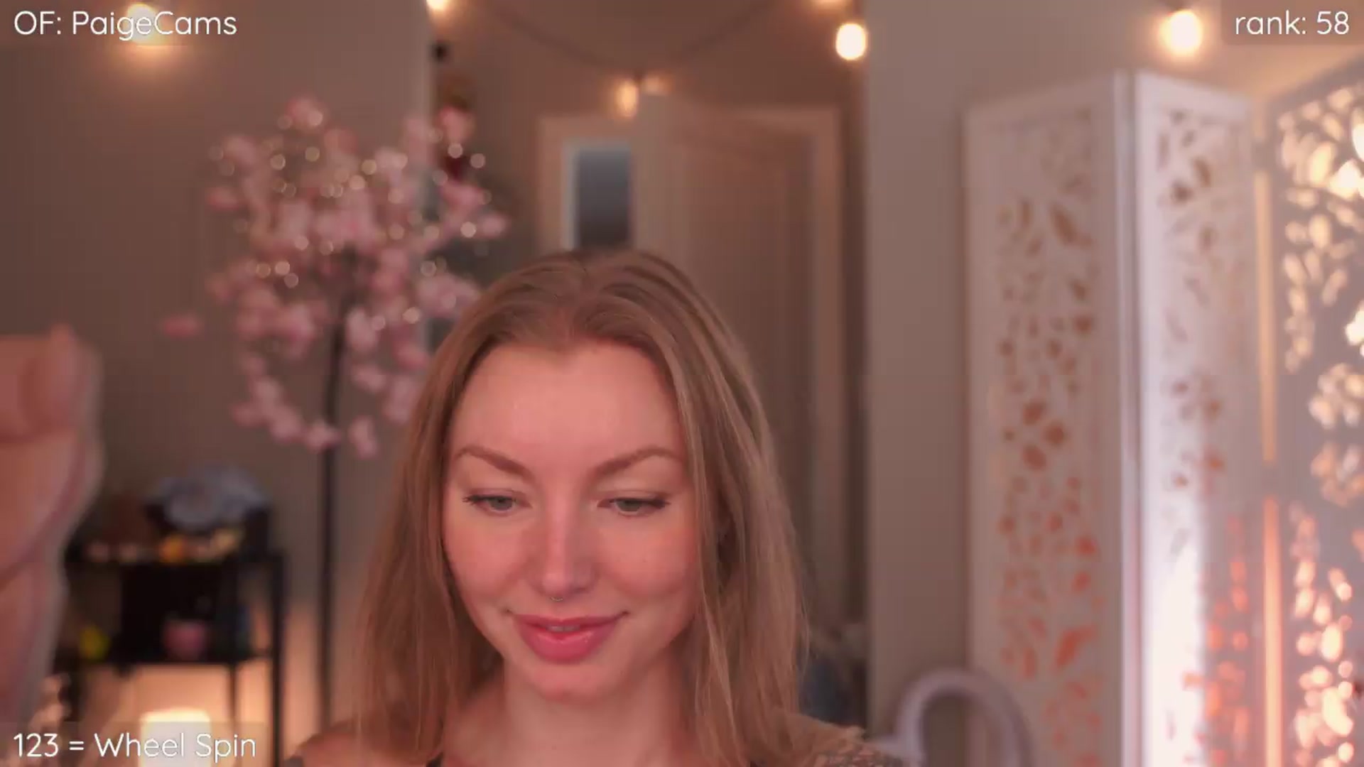 Gallery image thumbnail from Paige's myfreecams stream on, 09/04/2026, 20:43 image 18 of 20