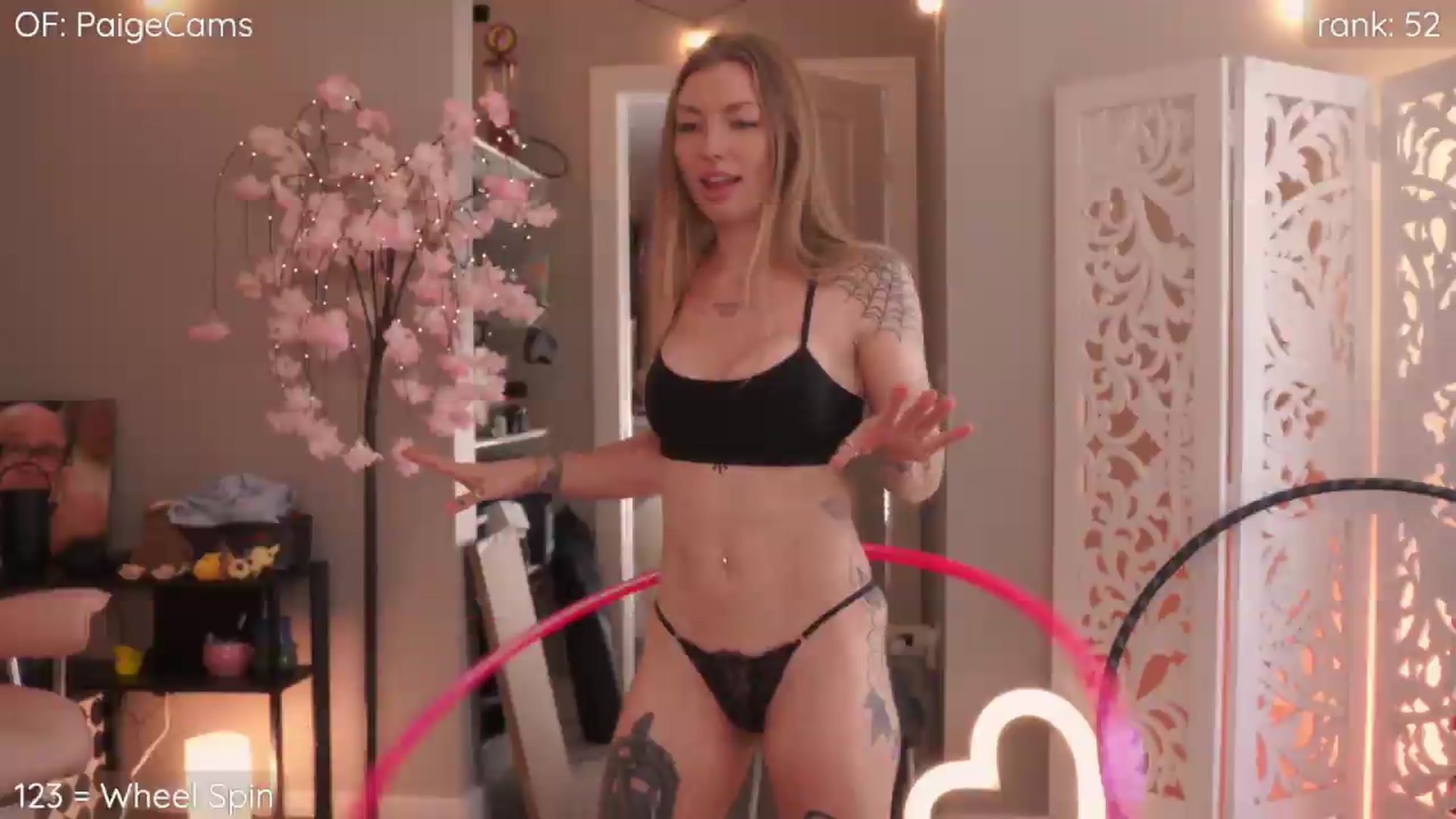 Gallery image thumbnail from Paige's myfreecams stream on, 09/05/2026, 23:09 image 6 of 20