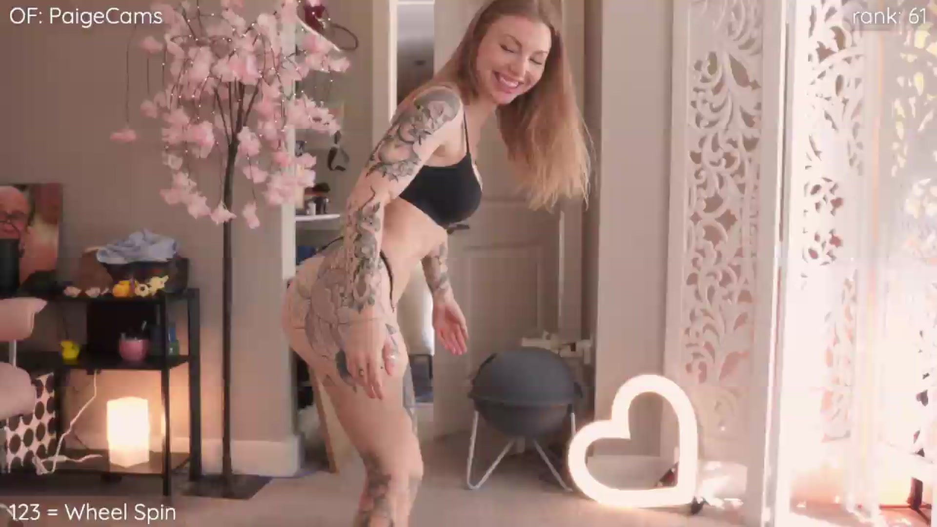 Gallery image thumbnail from Paige's myfreecams stream on, 09/06/2026, 20:43 image 20 of 20