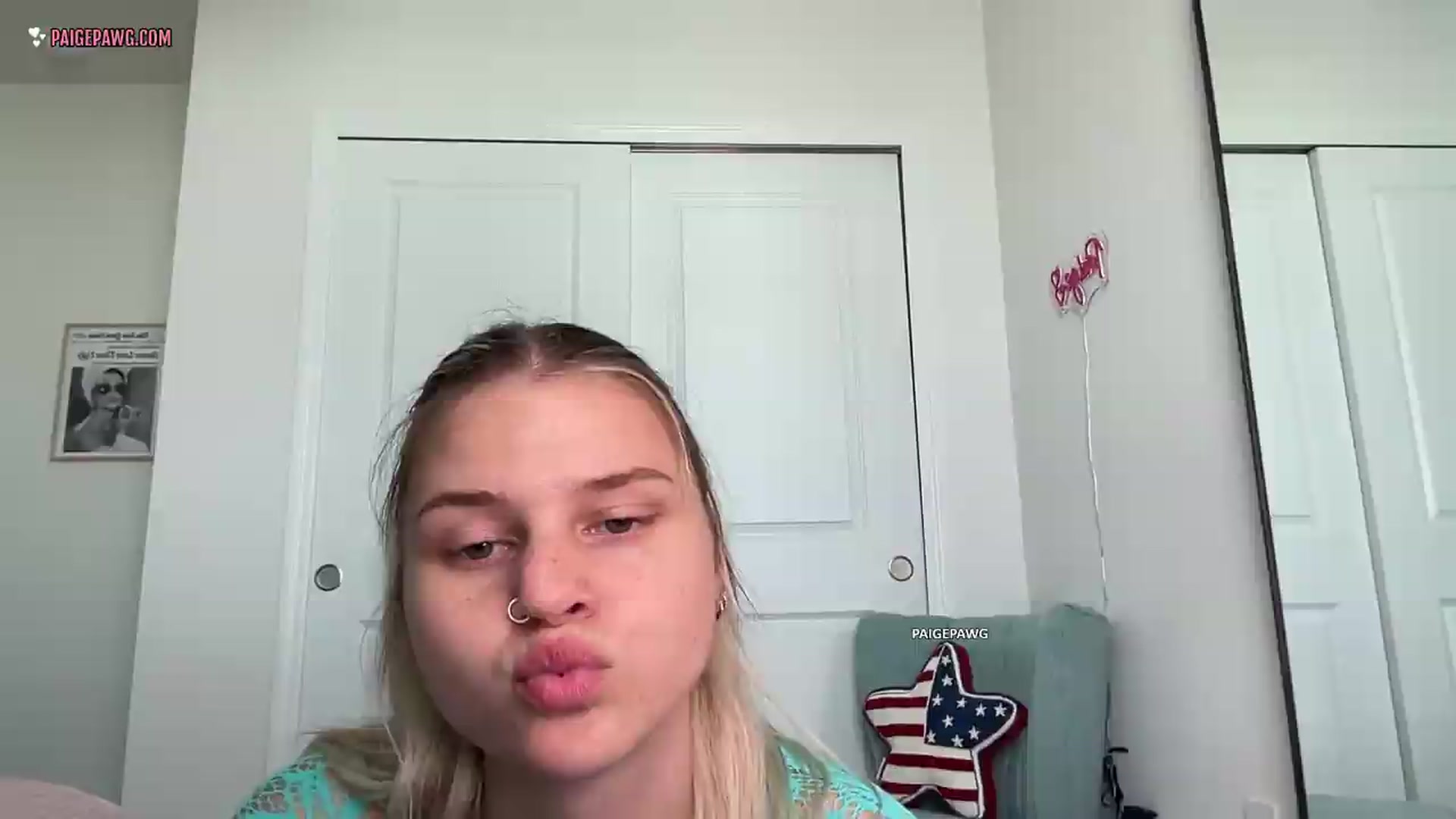 Gallery image thumbnail from PaigePawg's myfreecams stream on, 07/17/2026, 14:33 image 5 of 20