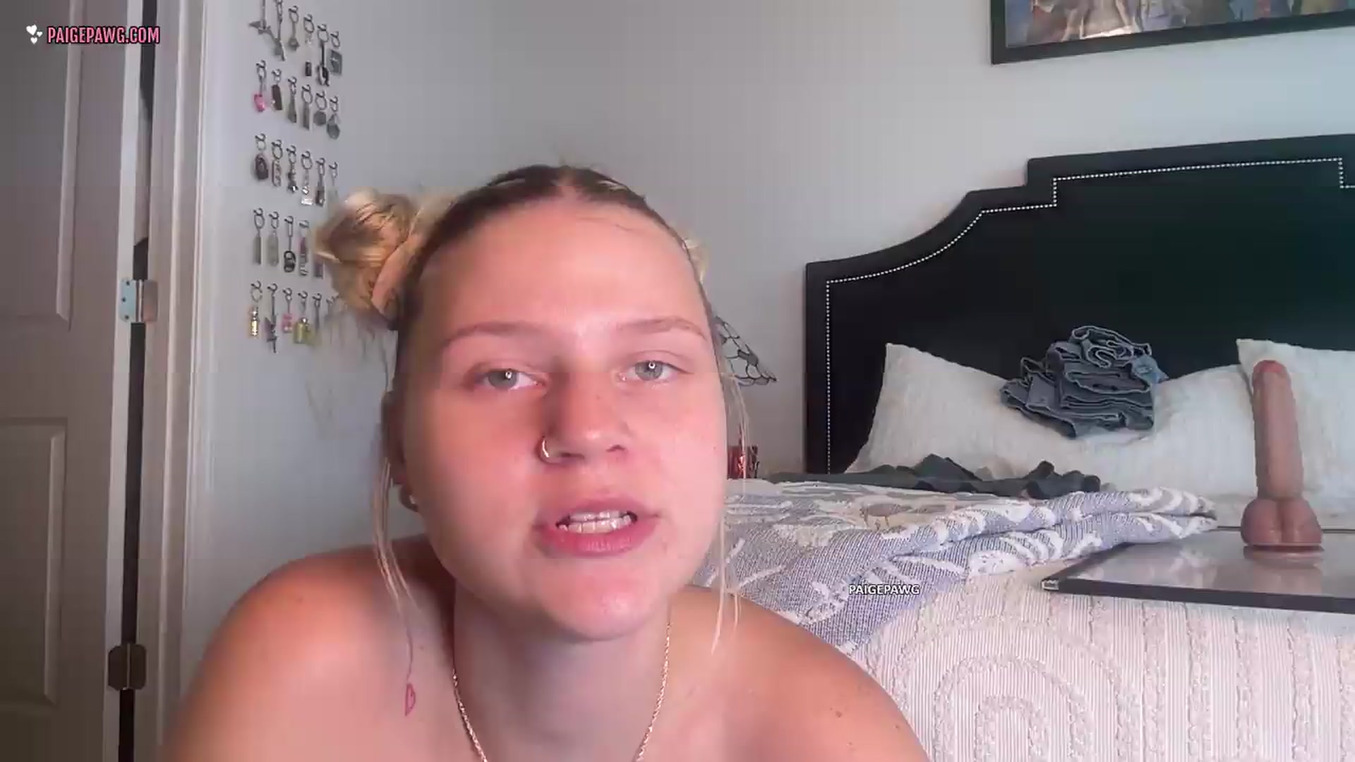 Gallery image thumbnail from PaigePawg's myfreecams stream on, 07/27/2026, 14:39 image 20 of 20