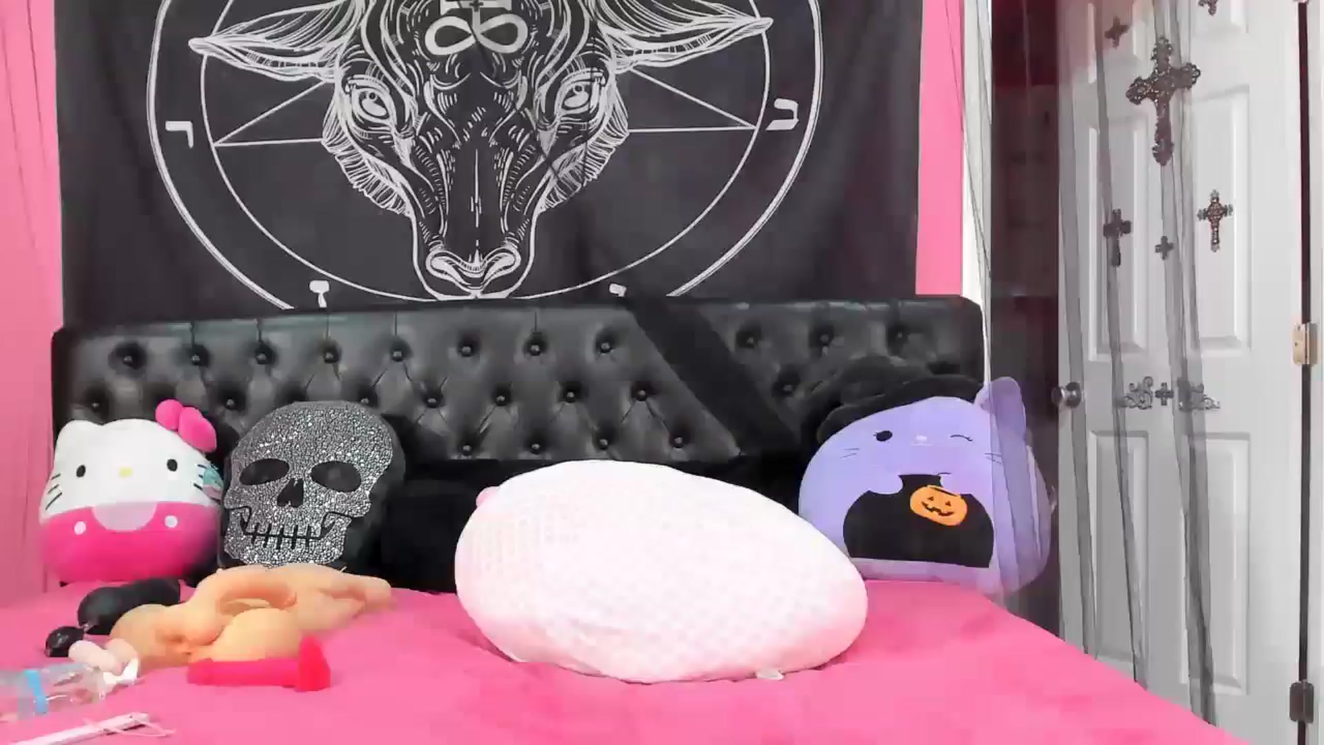 Gallery image thumbnail from Paige_Turner_'s myfreecams stream on, 07/26/2025, 24:55 image 1 of 20