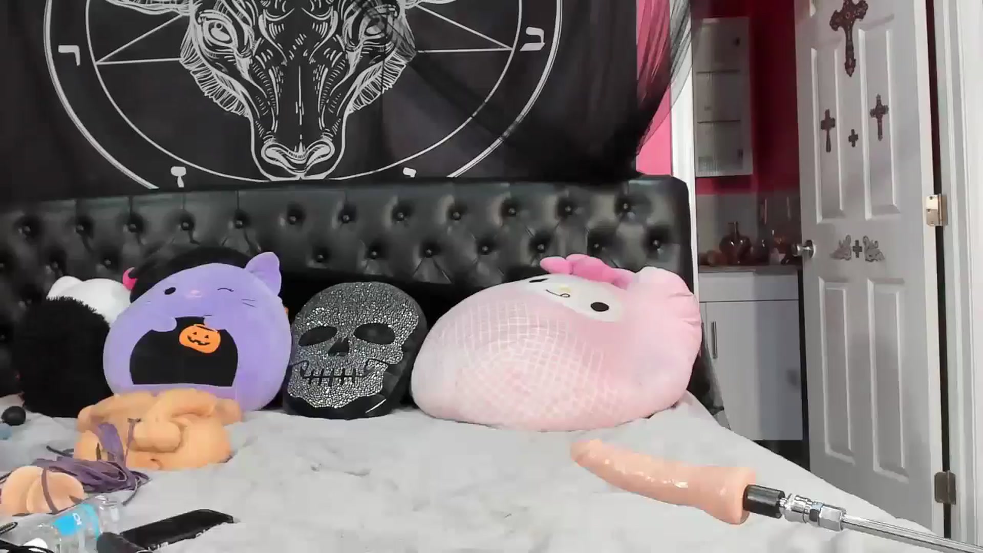 Gallery image thumbnail from Paige_Turner_'s myfreecams stream on, 07/29/2025, 21:26 image 16 of 20