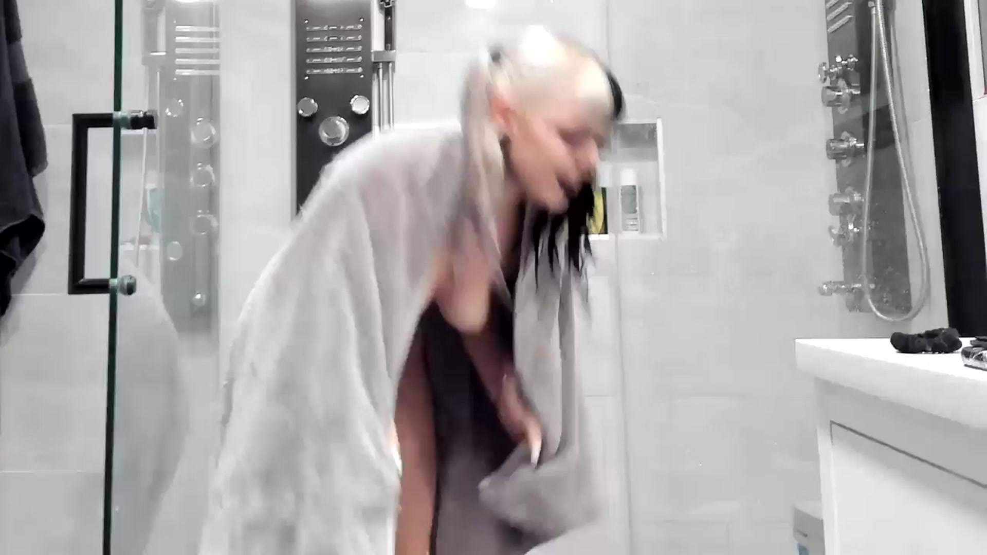 Gallery image thumbnail from Paige_Turner_'s myfreecams stream on, 07/30/2025, 05:18 image 18 of 20
