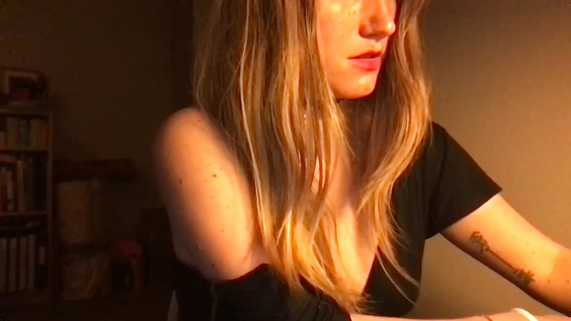 Gallery image thumbnail from PainTess's myfreecams stream on, 03/01/2025, 14:12 image 18 of 20