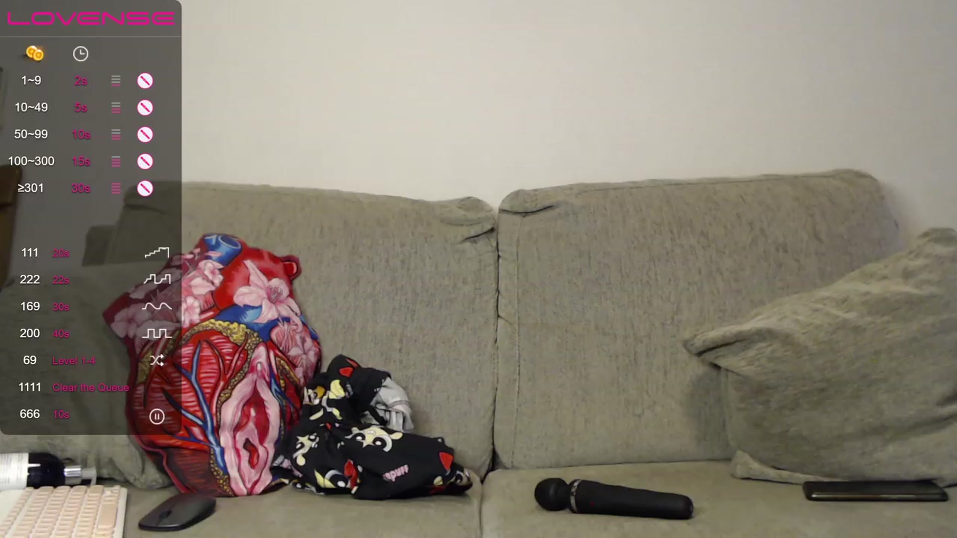 Gallery image thumbnail from Pain_reliever's myfreecams stream on, 11/17/2022, 07:44 image 12 of 20