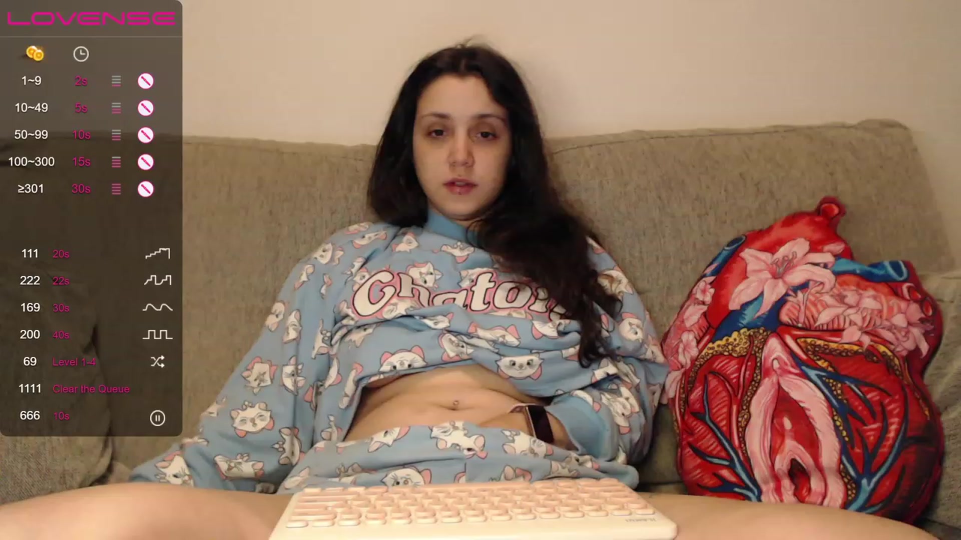 Gallery image thumbnail from Pain_reliever's myfreecams stream on, 11/23/2022, 06:53 image 1 of 20