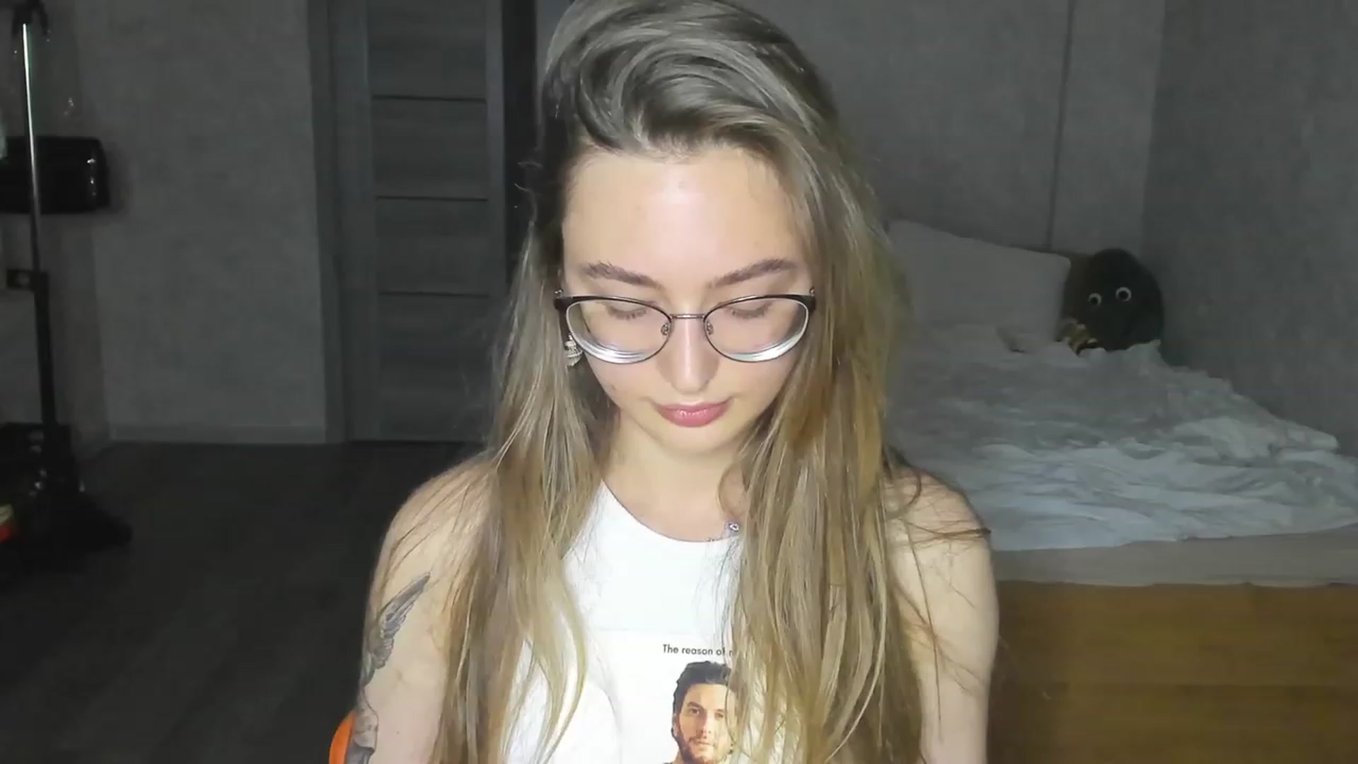Gallery image thumbnail from Pale_Mara's myfreecams stream on, 06/10/2023, 21:14 image 12 of 20