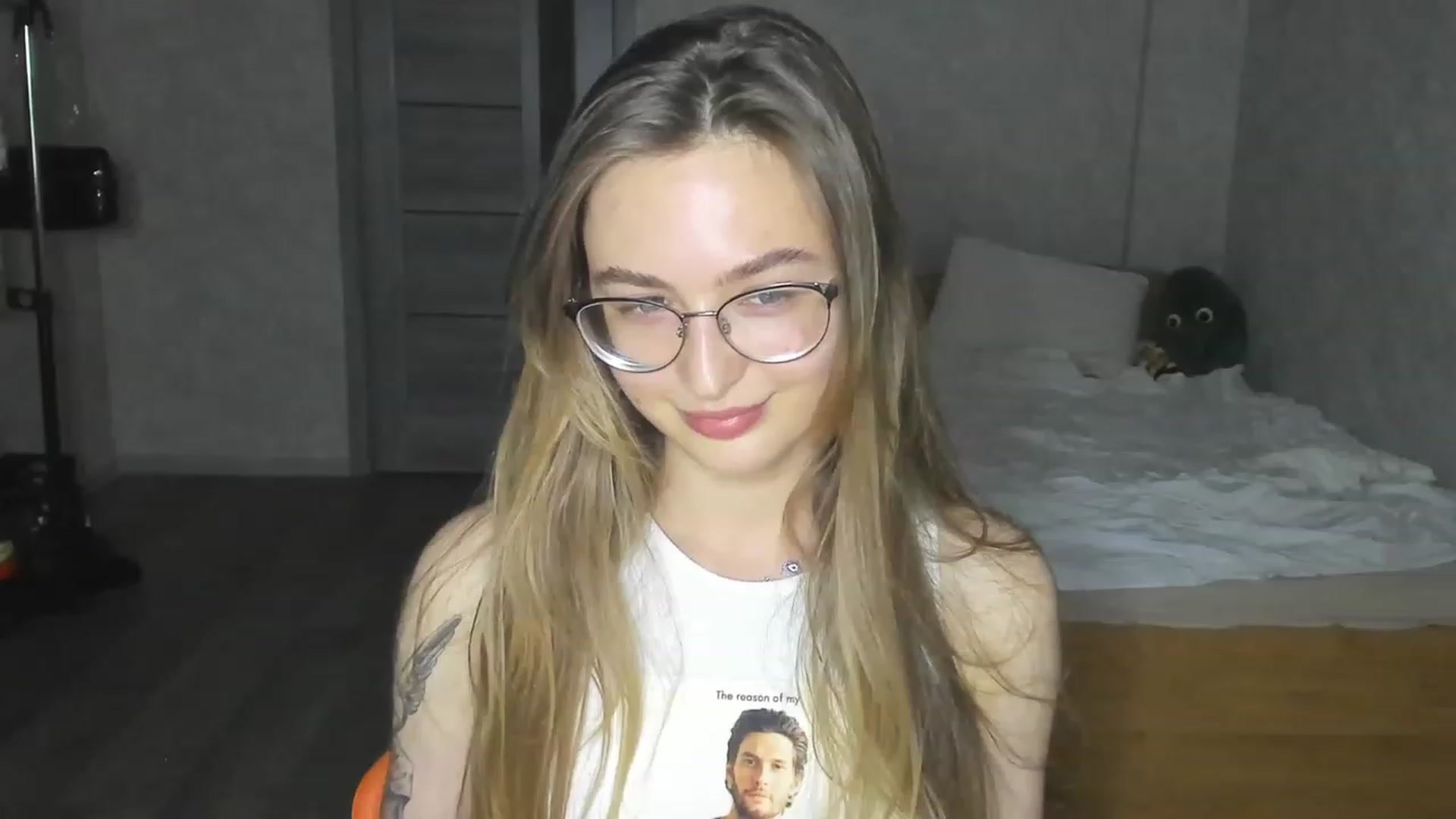 Gallery image thumbnail from Pale_Mara's myfreecams stream on, 06/10/2023, 21:14 image 7 of 20