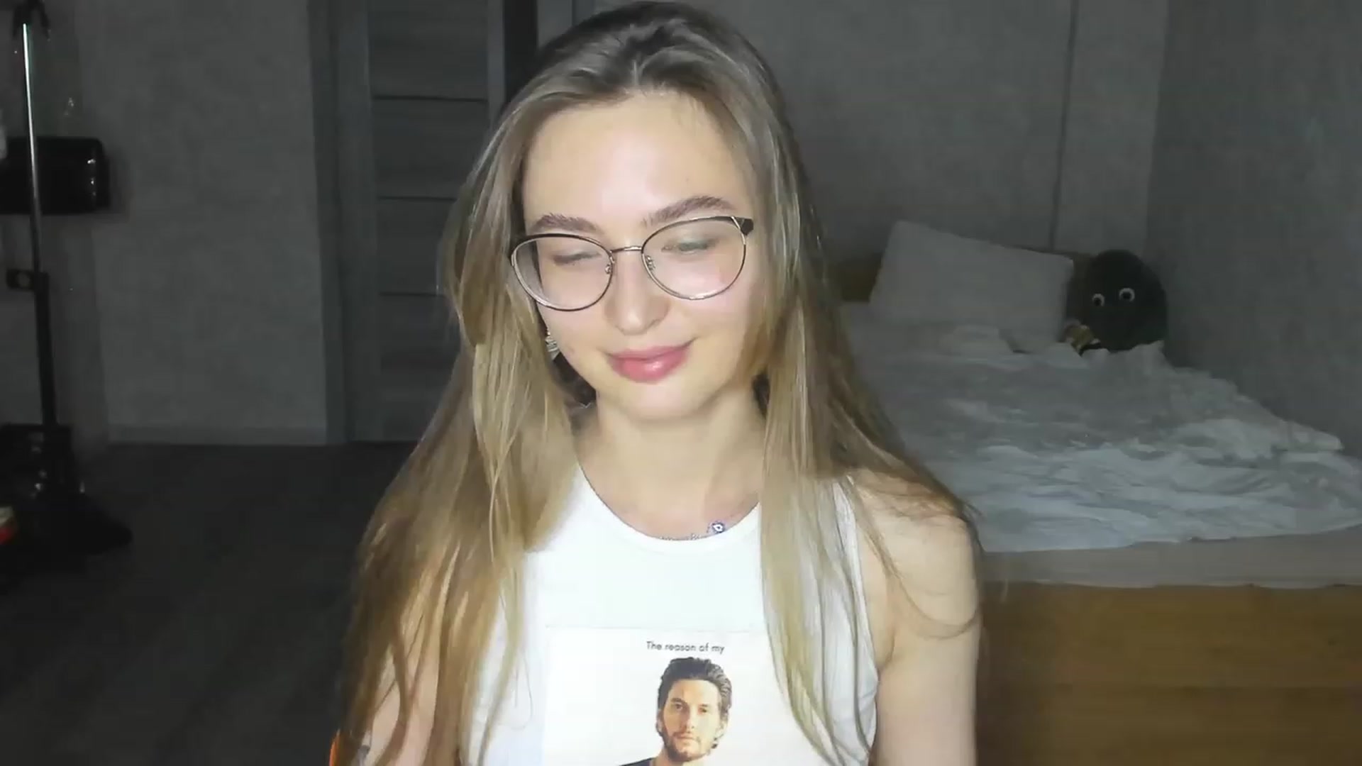 Gallery image thumbnail from Pale_Mara's myfreecams stream on, 06/10/2023, 21:14 image 3 of 20