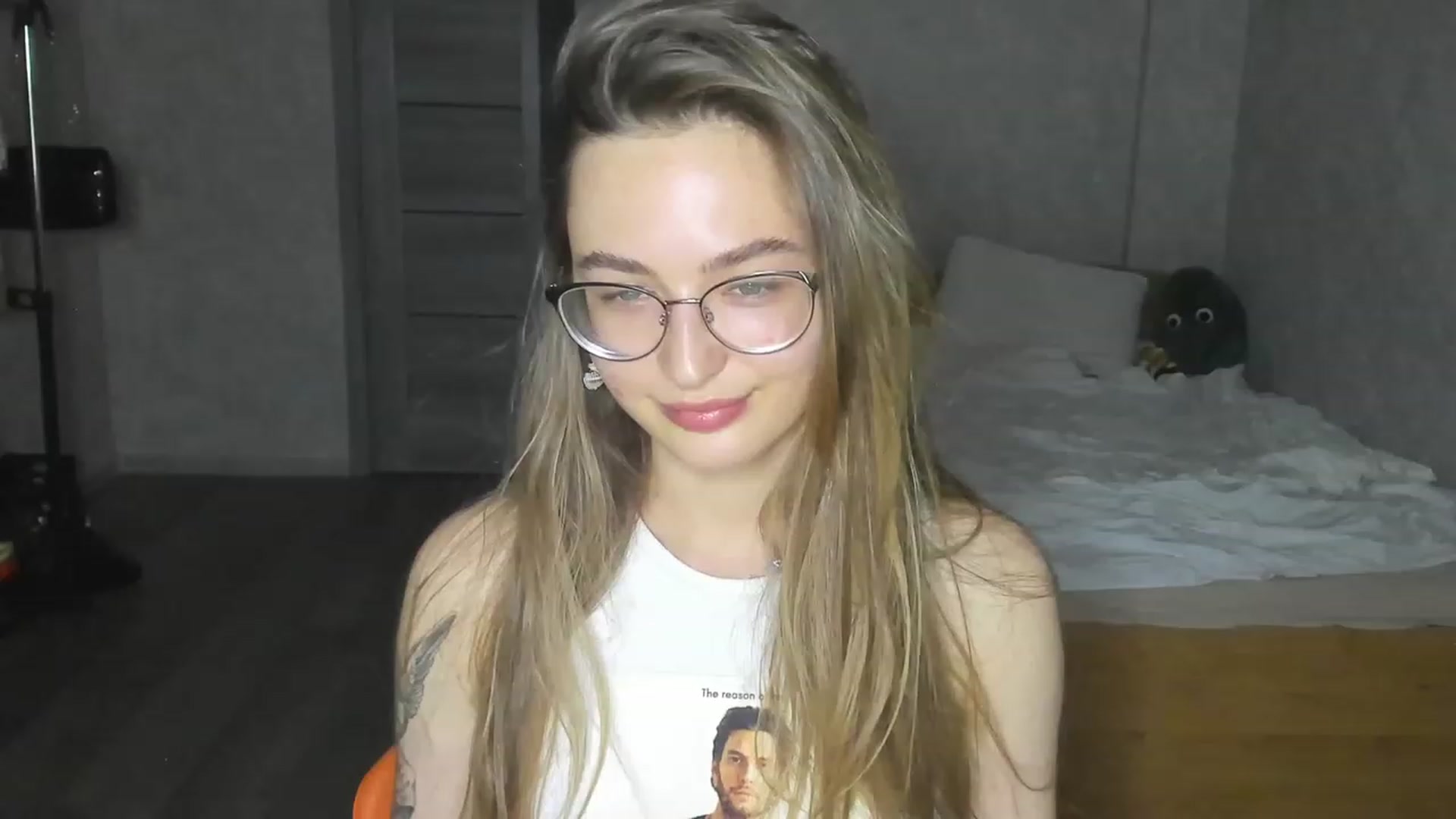 Gallery image thumbnail from Pale_Mara's myfreecams stream on, 06/10/2023, 21:14 image 13 of 20