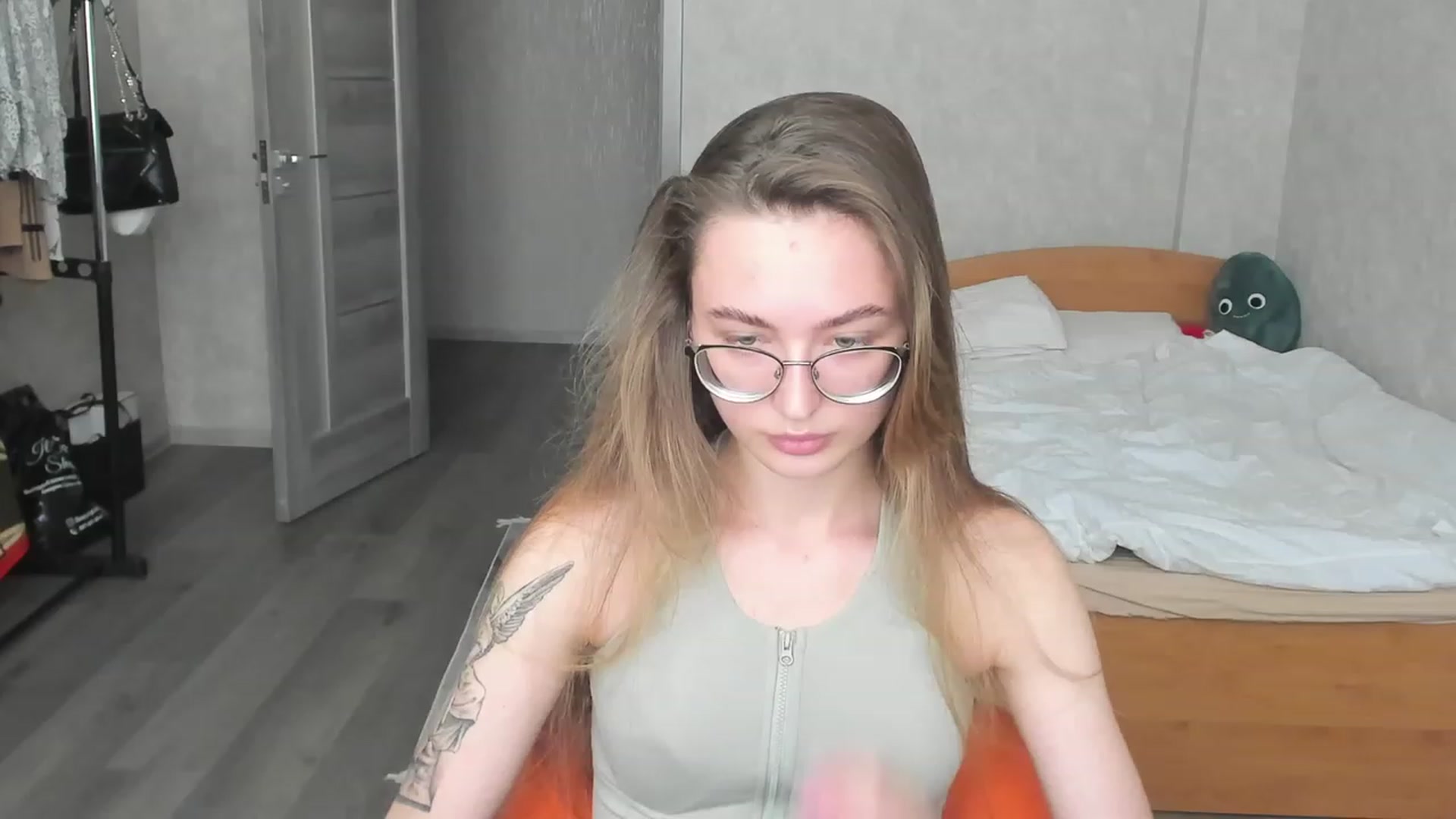 Gallery image thumbnail from Pale_Mara's myfreecams stream on, 06/13/2023, 12:04 image 6 of 20