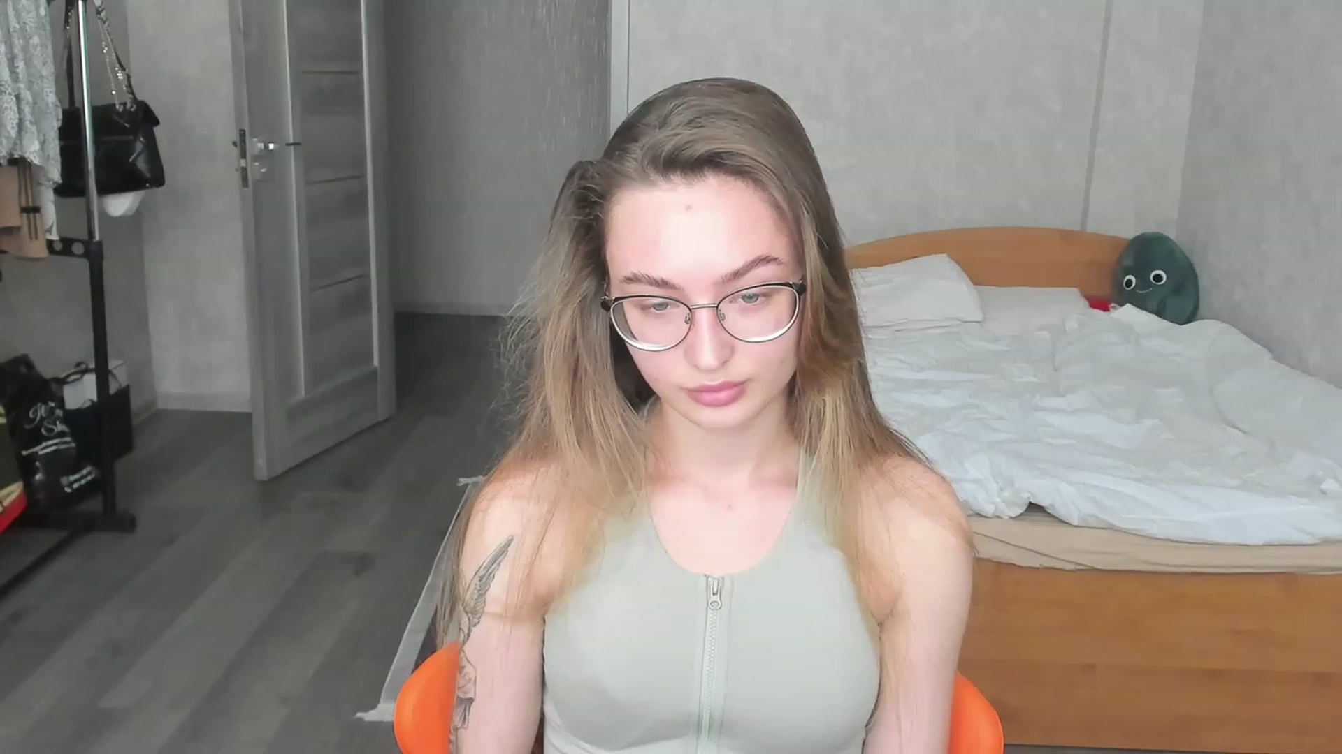 Gallery image thumbnail from Pale_Mara's myfreecams stream on, 06/13/2023, 12:04 image 5 of 20