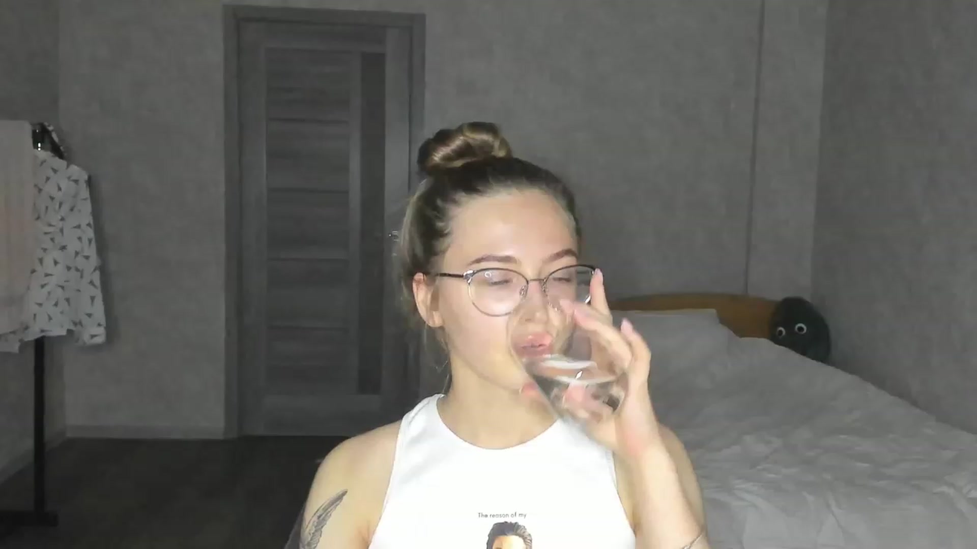 Gallery image thumbnail from Pale_Mara's myfreecams stream on, 06/16/2023, 19:33 image 9 of 20