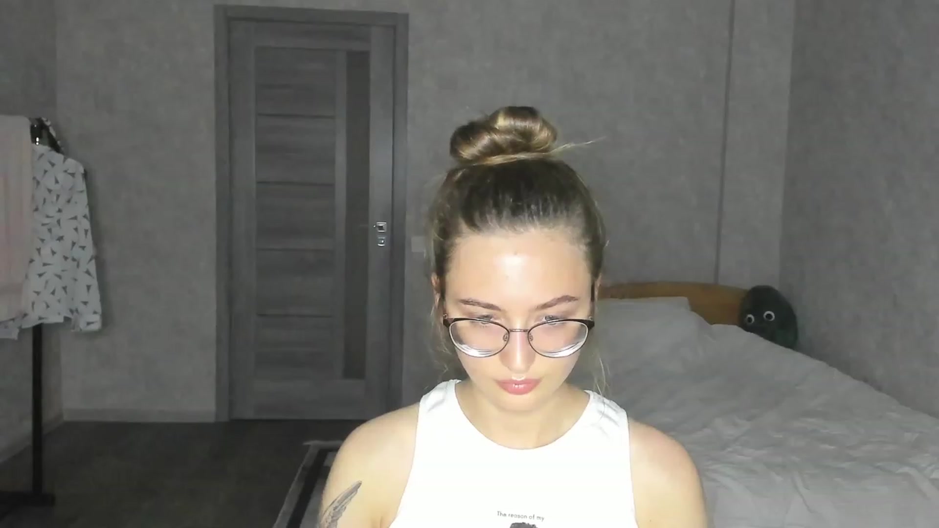 Gallery image thumbnail from Pale_Mara's myfreecams stream on, 06/16/2023, 19:33 image 5 of 20