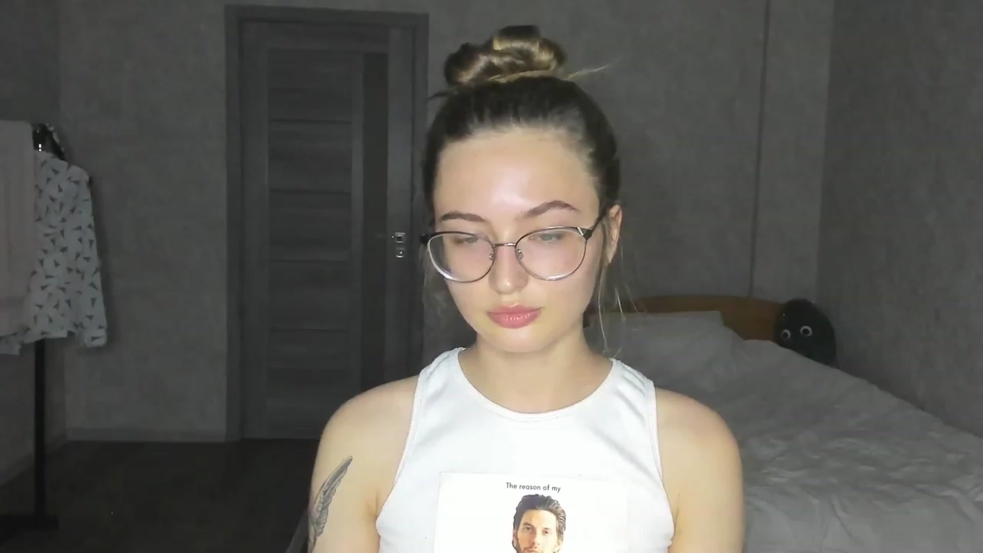 Gallery image thumbnail from Pale_Mara's myfreecams stream on, 06/16/2023, 19:33 image 16 of 20